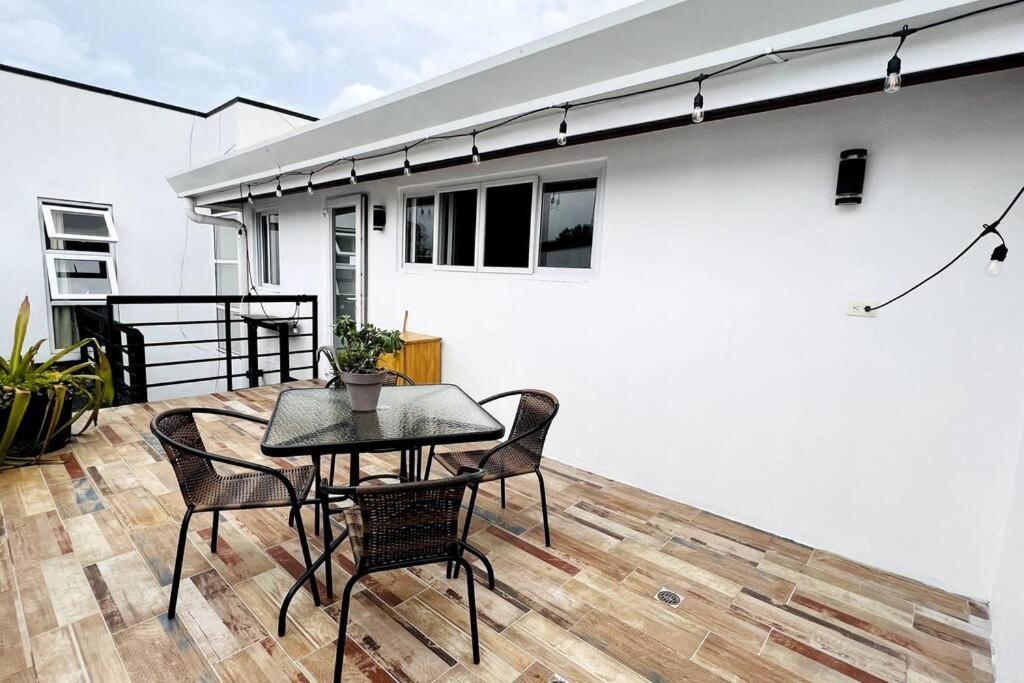 Casa Kiv Turrialba Centro