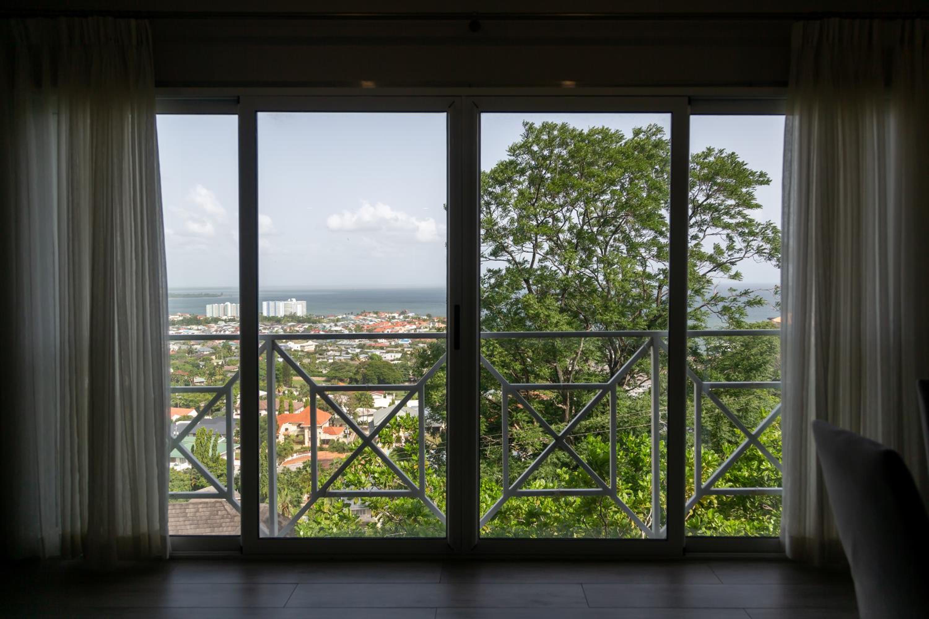 The View, Goodwood Park Lux Townhouse