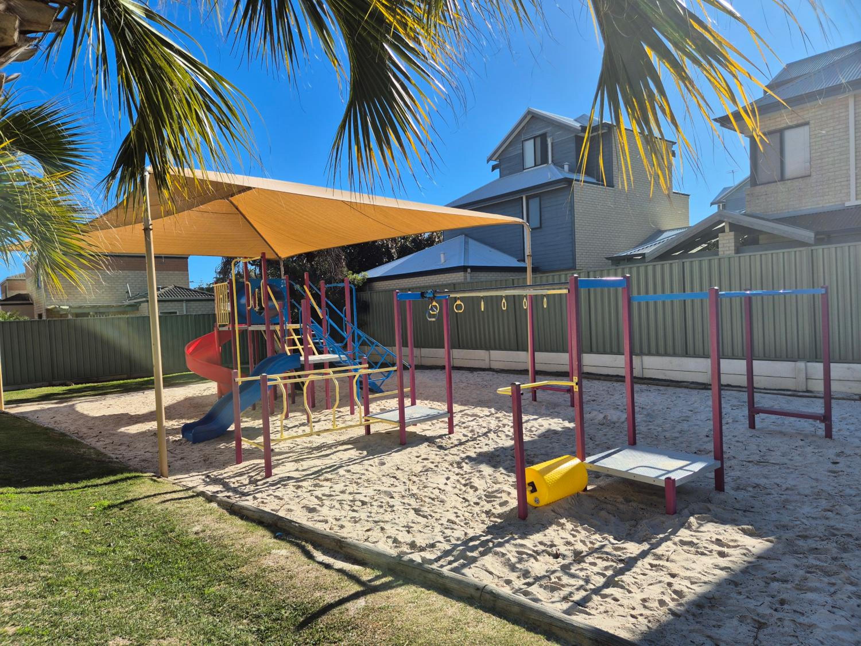 Seadream Studios at Mandurah Family Resort