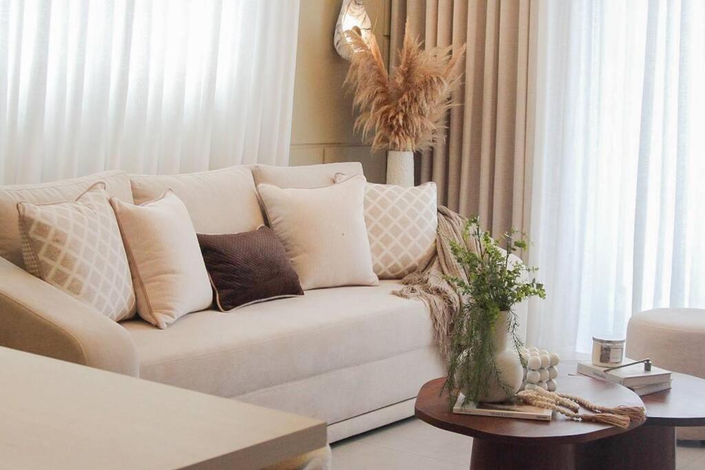 Luxury Apartment Downtown