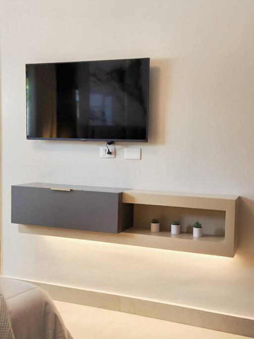 Luxury Apartment Downtown