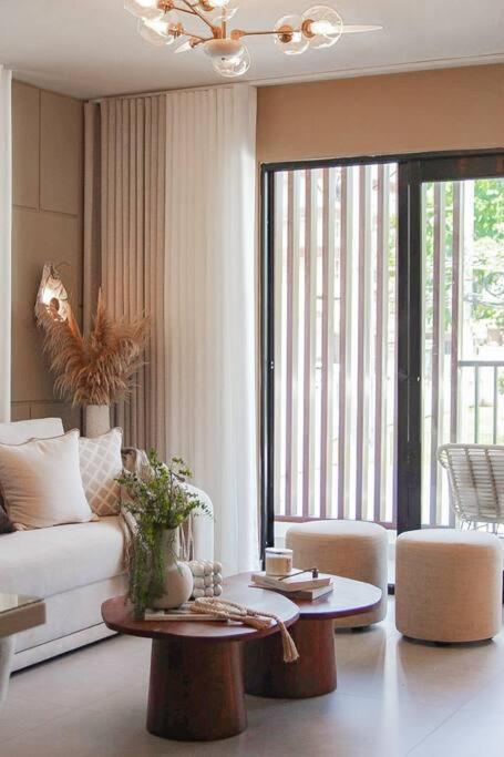 Luxury Apartment Downtown