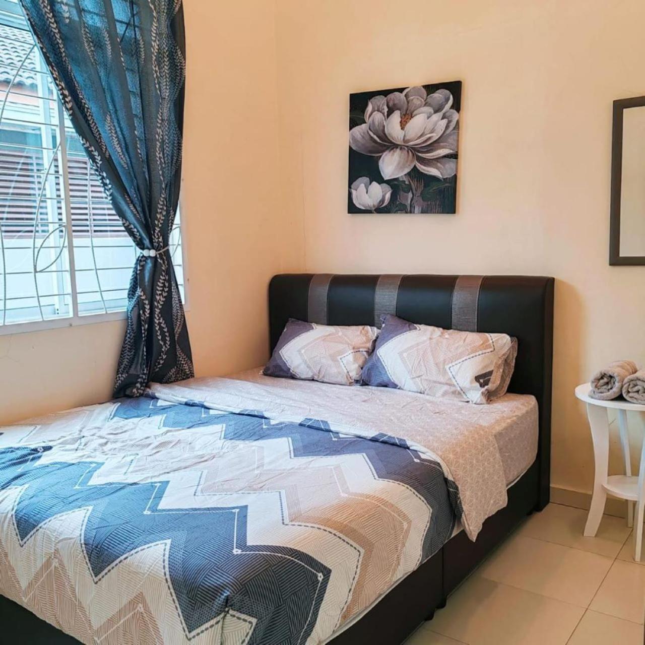 Kuantan Entire Semi-D 4bedroom Nearby Menara 188&HTAA#Netflix photo 6