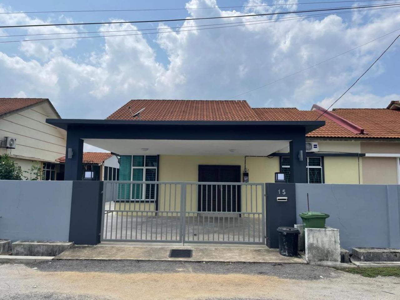Kuantan Entire Semi-D 4bedroom Nearby Menara 188&HTAA#Netflix photo 3
