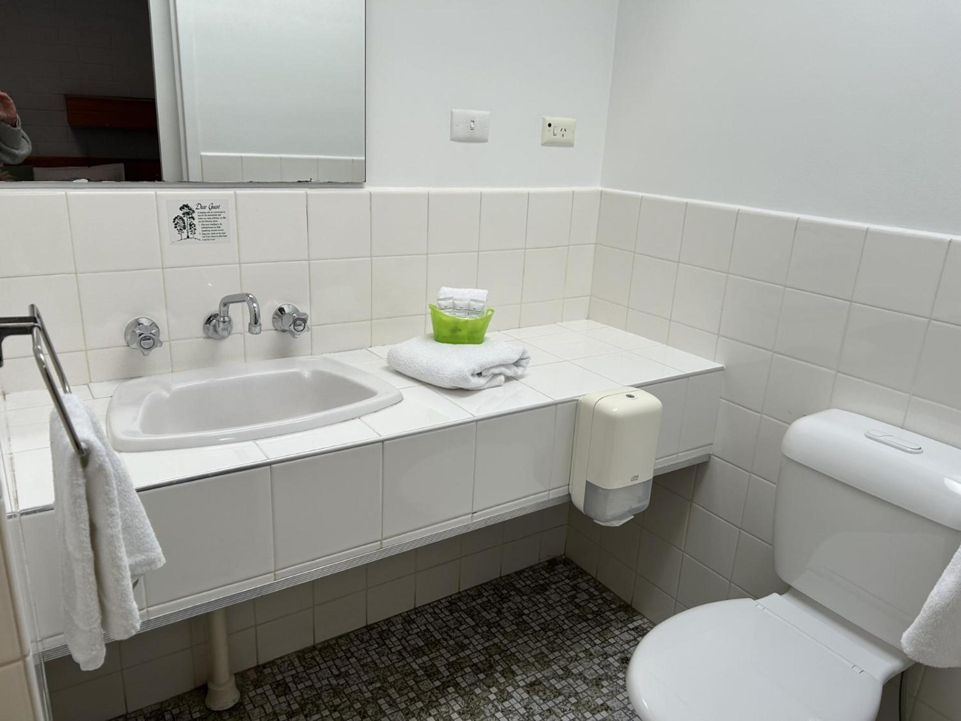 Adelaide Vacations - Frewville Motor Inn - Property Image 33