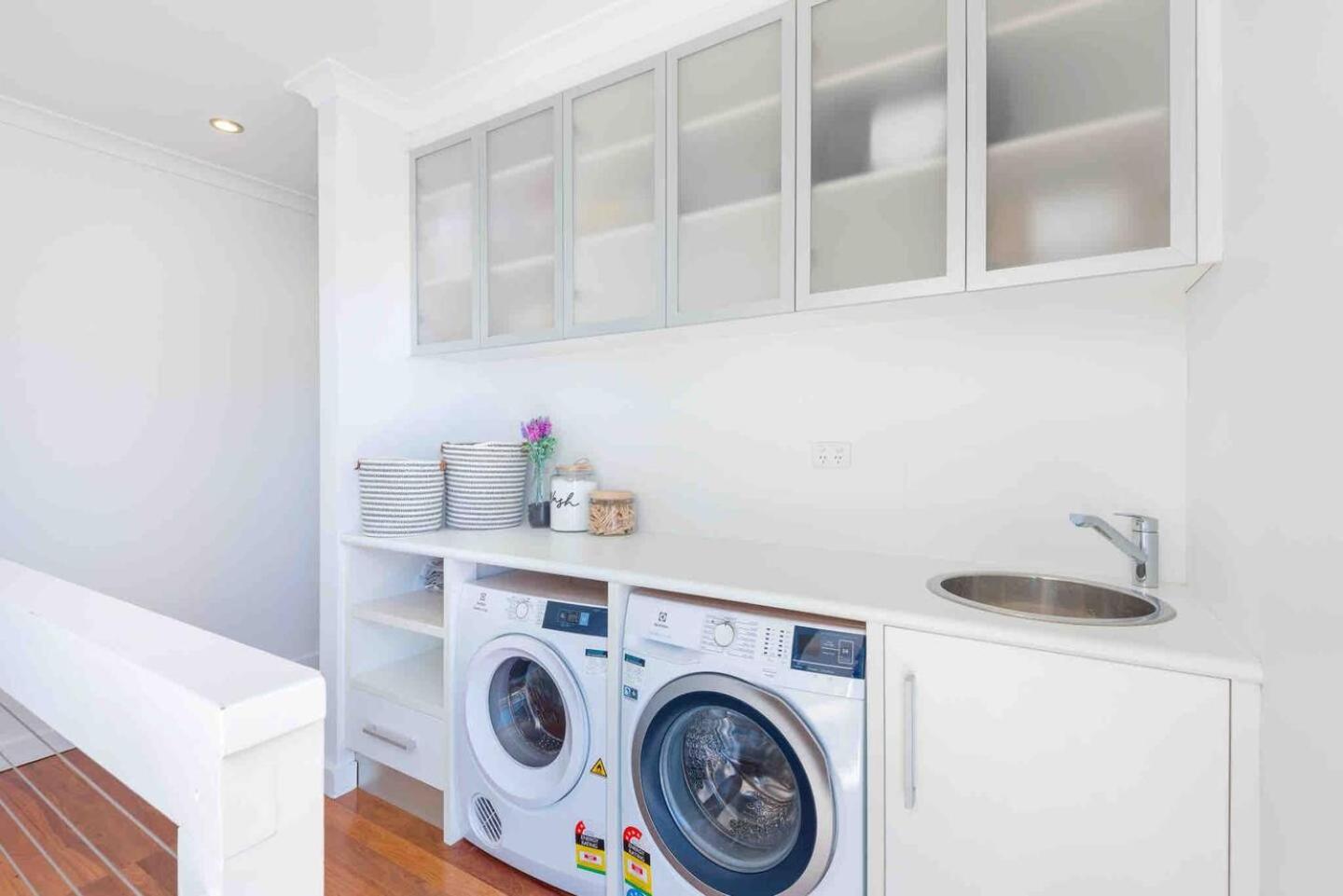 Lucys Place Swan BnB Management