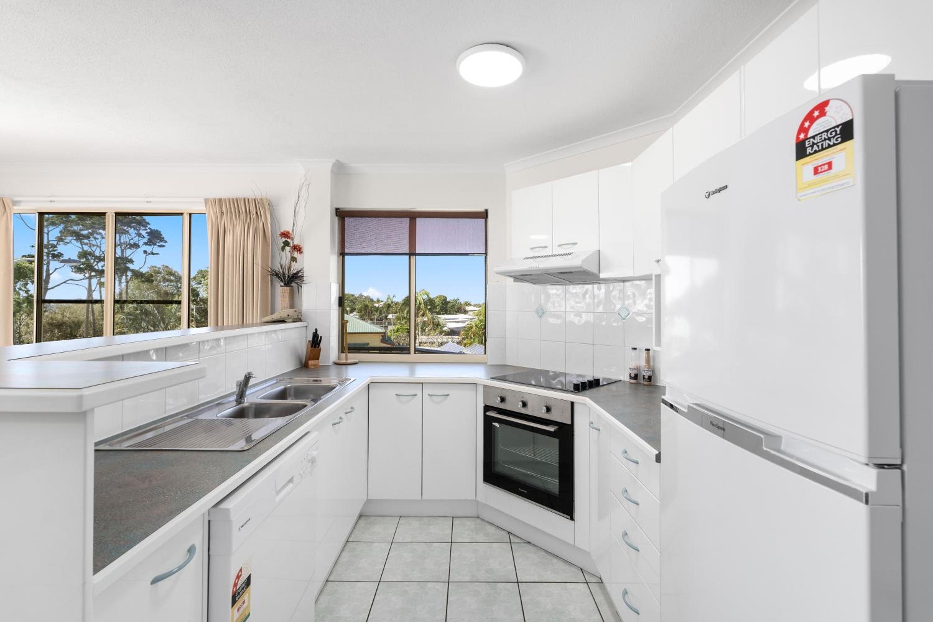 Alexander Beachfront Apartments