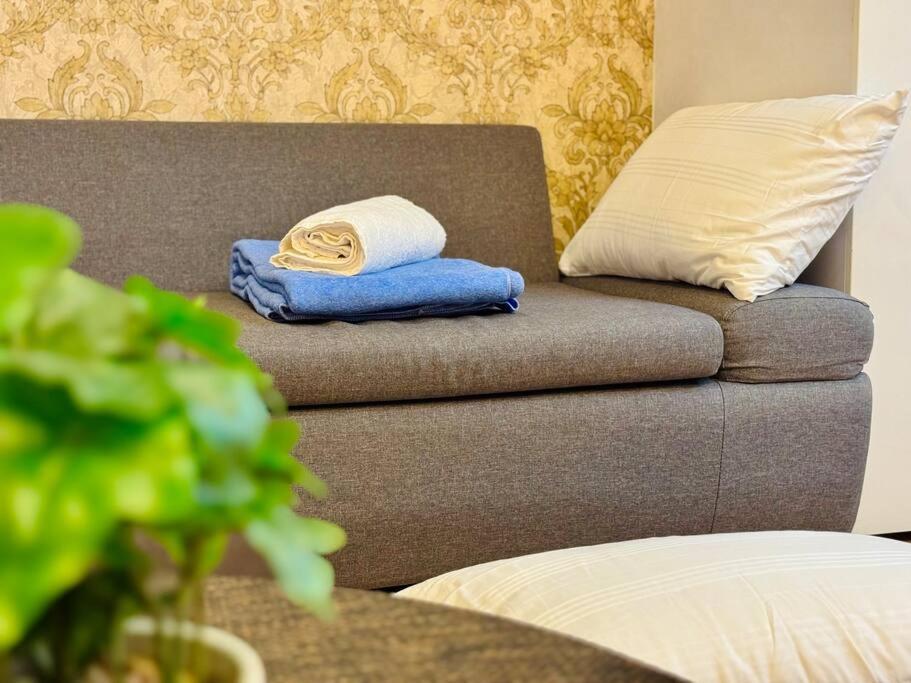Georgetown Sea View 5min to Gurney & Straits Quay With Netflix TV Game for 5 Pax