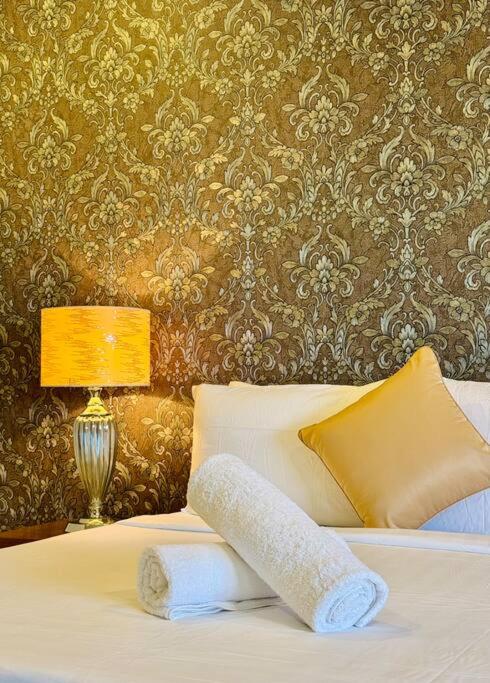 Georgetown Sea View 5min to Gurney & Straits Quay With Netflix TV Game for 5 Pax