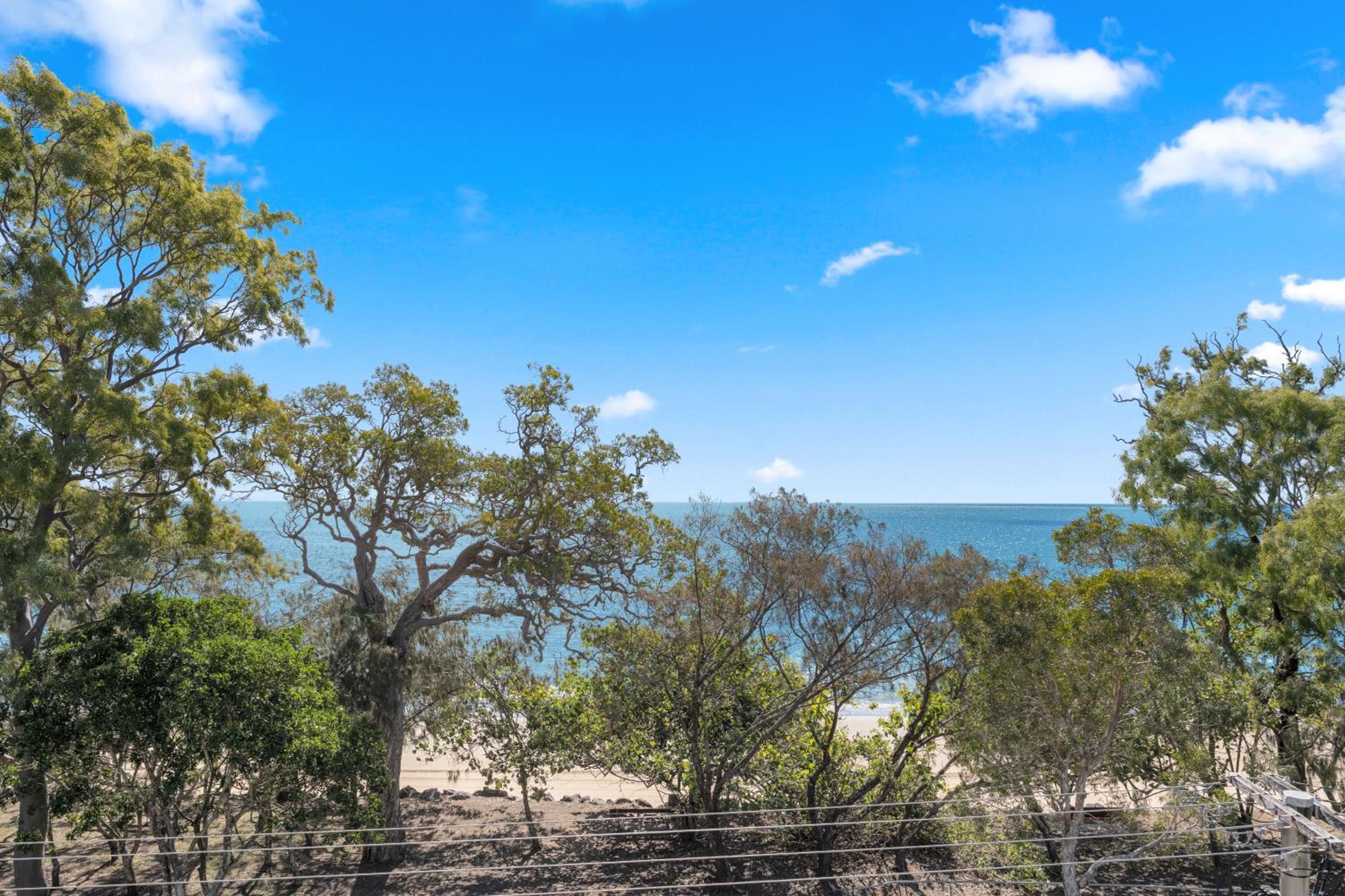 Alexander Beachfront Apartments