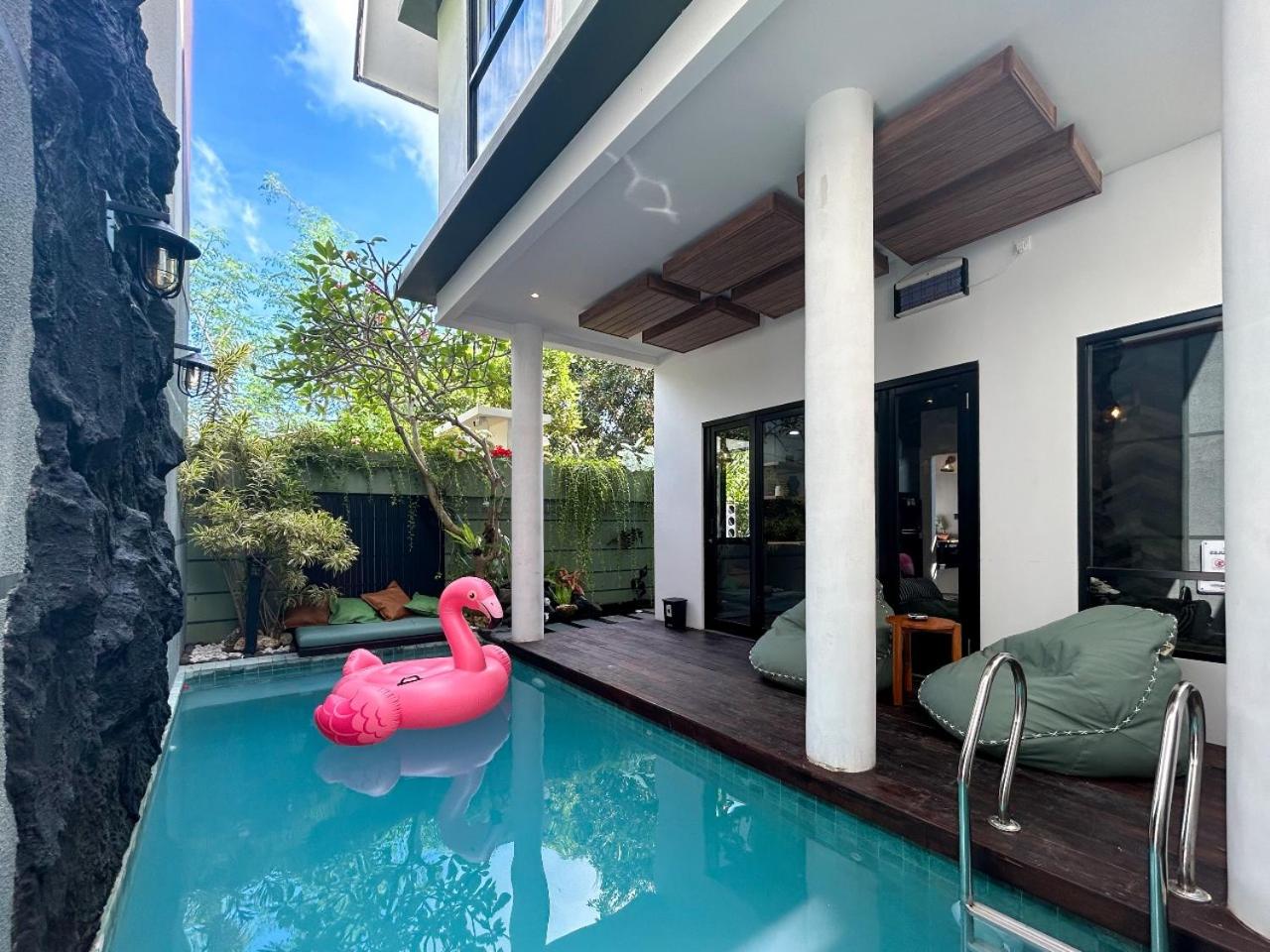 Landmark Villas