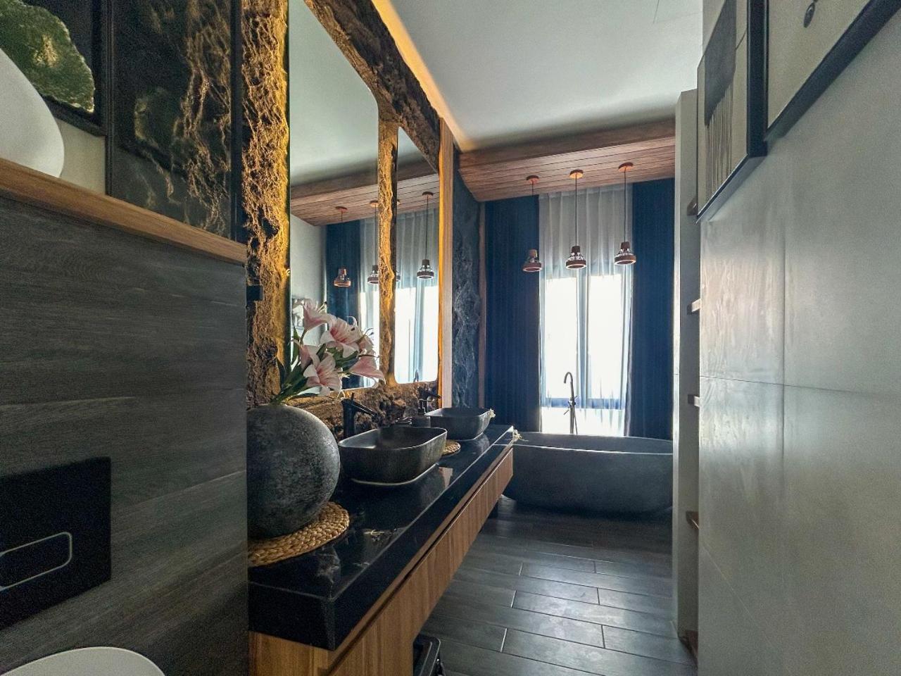 Landmark Villas