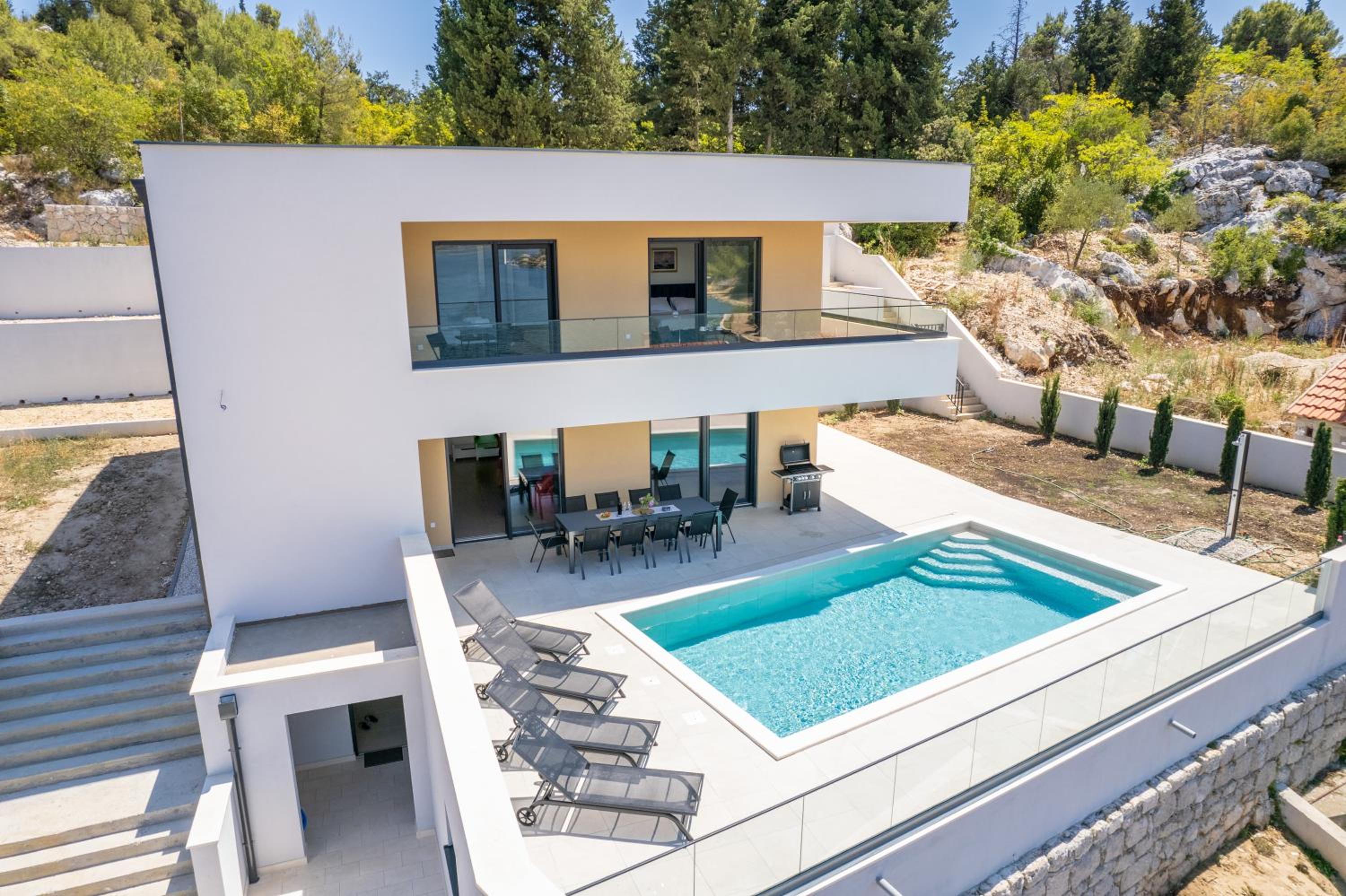 Familiy Villa Navis with heated pool view 3