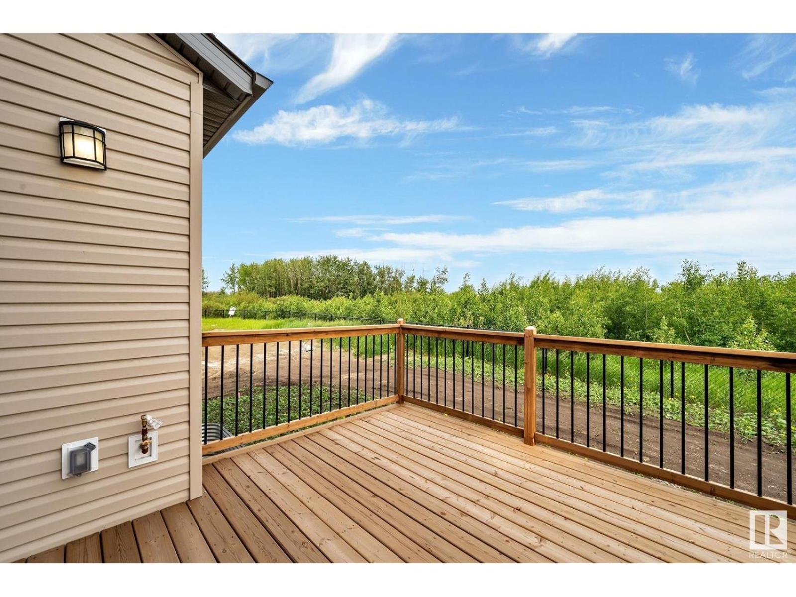 4 bedroom Luxury Home , Theater, Sleeps 7, AC , Garage