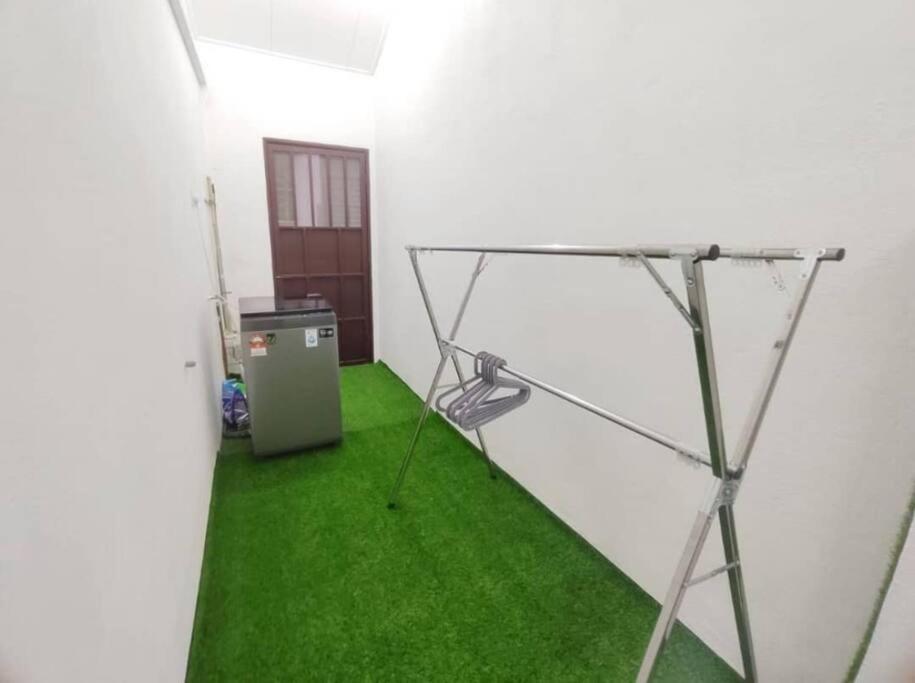 Malay Only Homestay S2 Heights photo 4