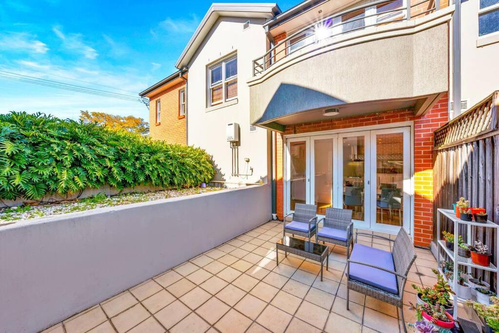 Urban Chic Chatswood 3BR Apartment