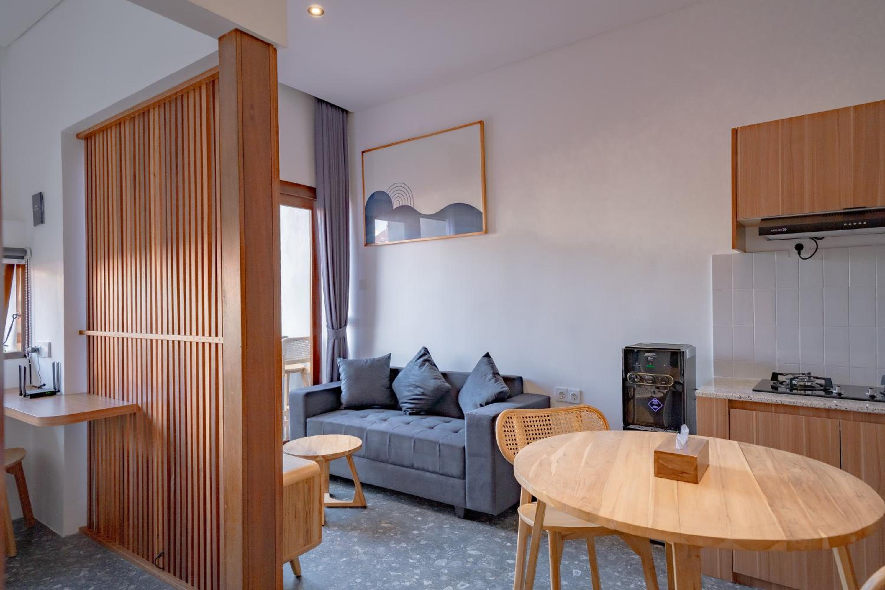 Kumiko Apartment