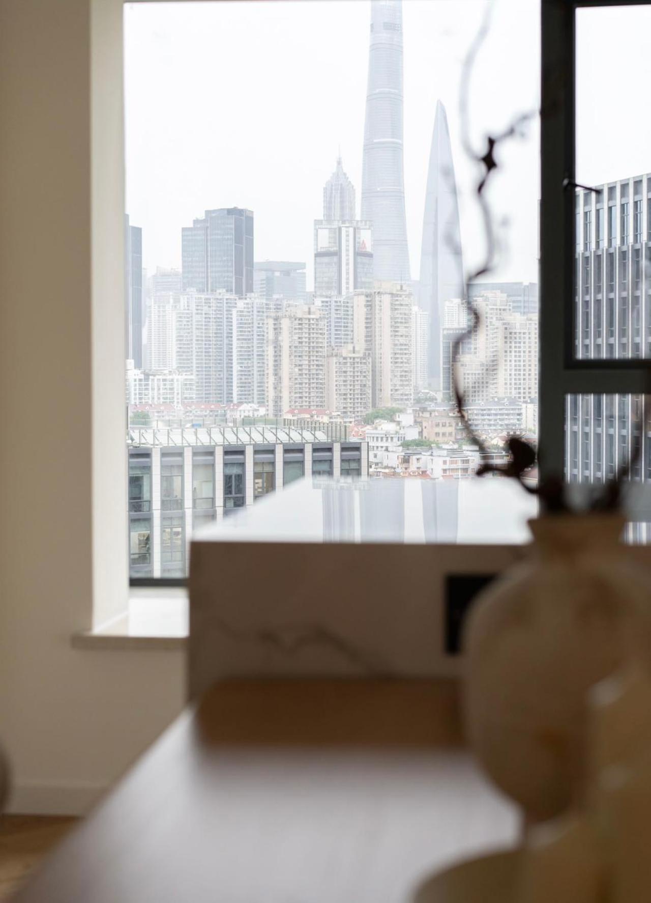 In the City of Center with Bund View and Orient-al Pearl TV Tower View