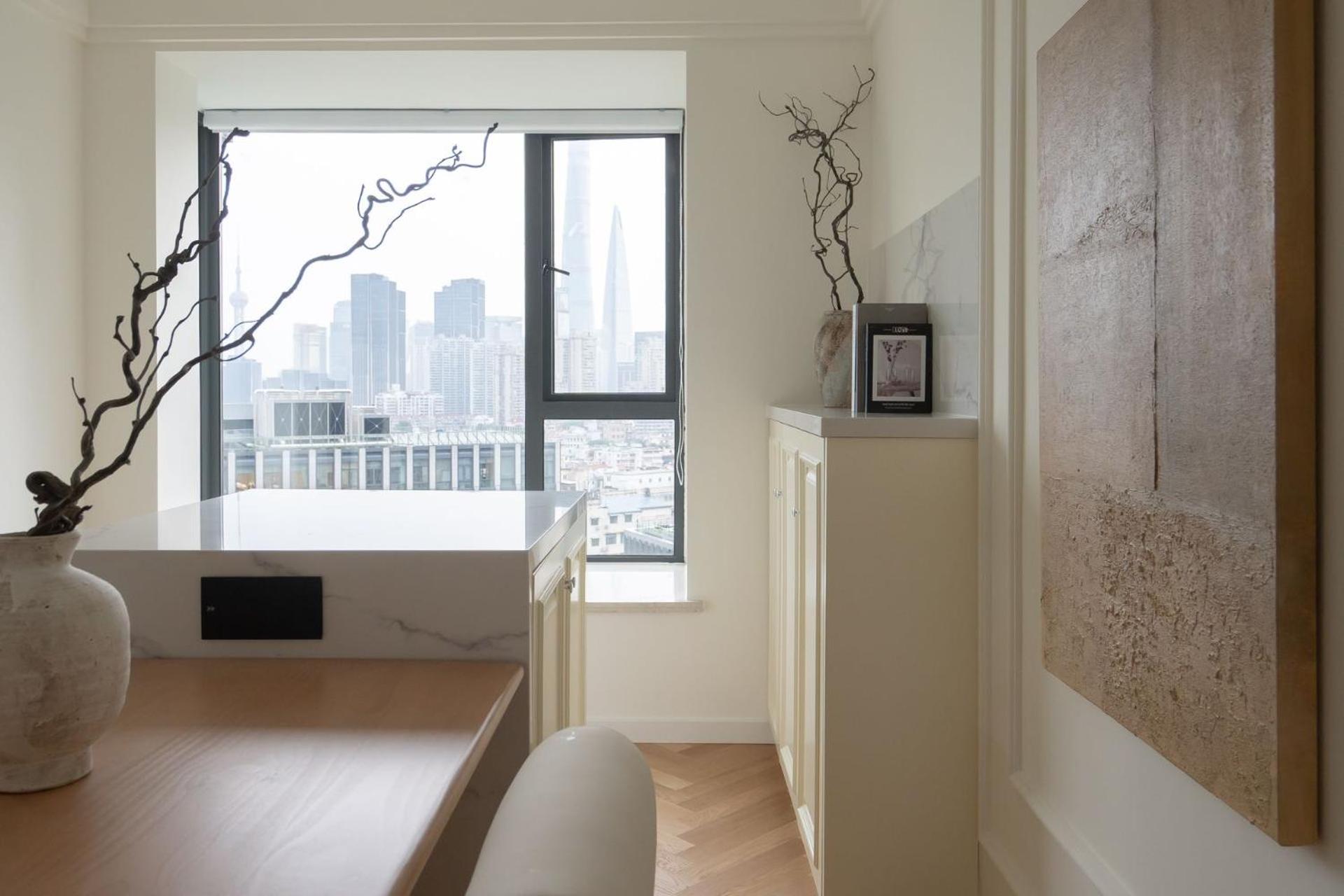 In the City of Center with Bund View and Orient-al Pearl TV Tower View