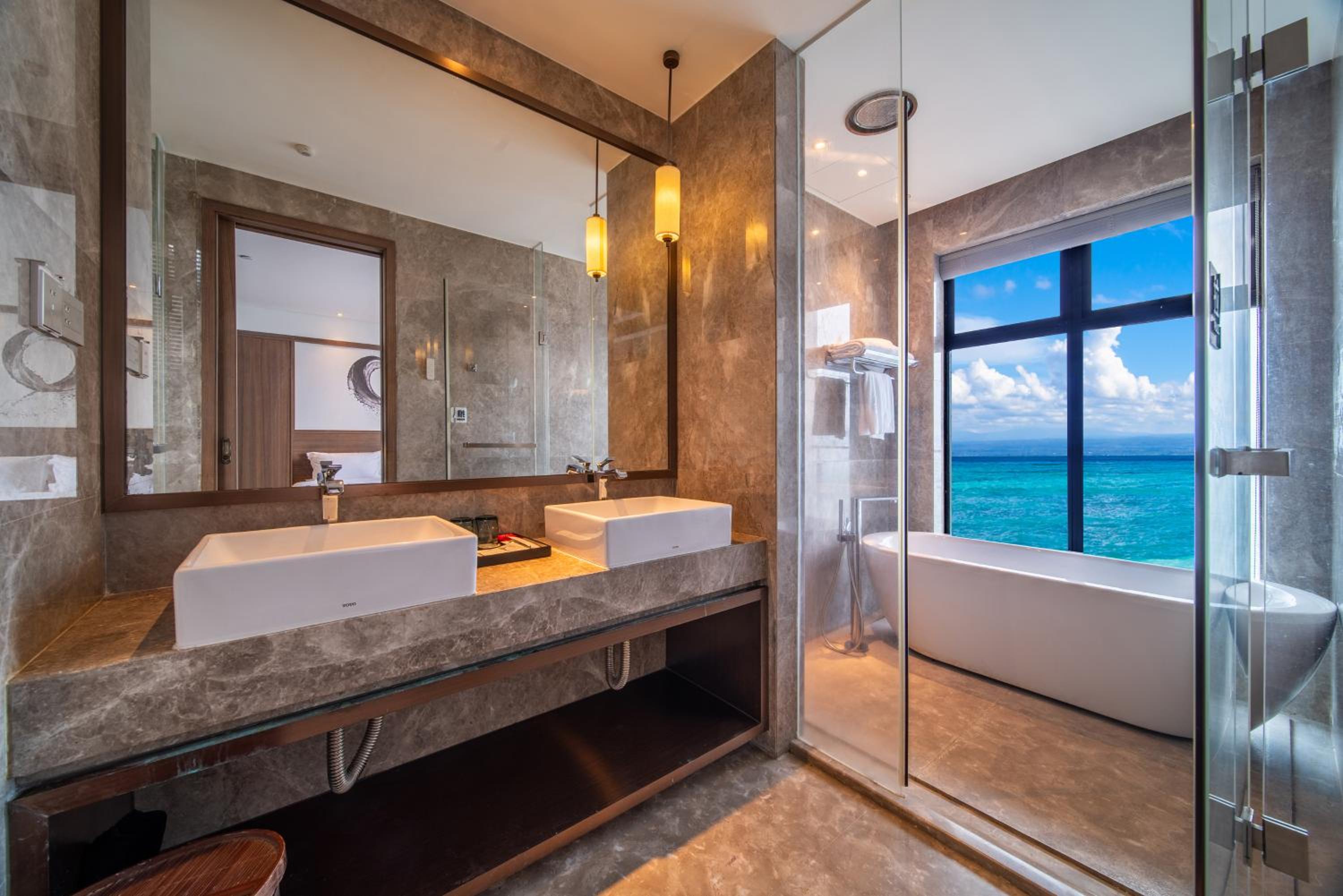 Shenzhen Half Day Cloud Coast Resort