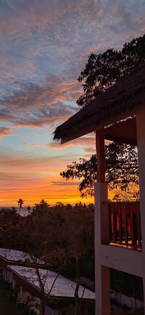 MHARI Bungalows and Rooms