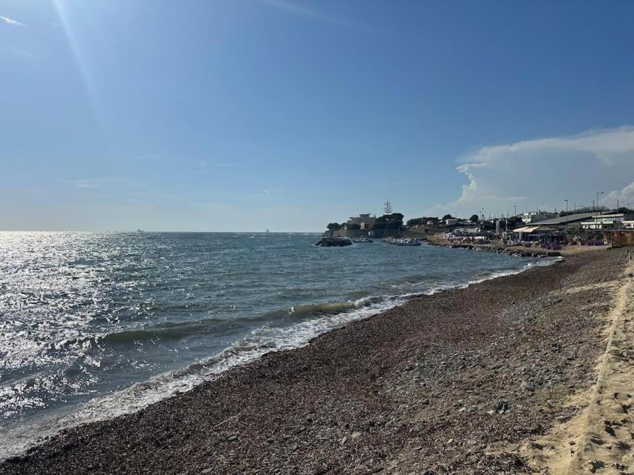 Isabella Apt with Sea View and Private Beach view 5
