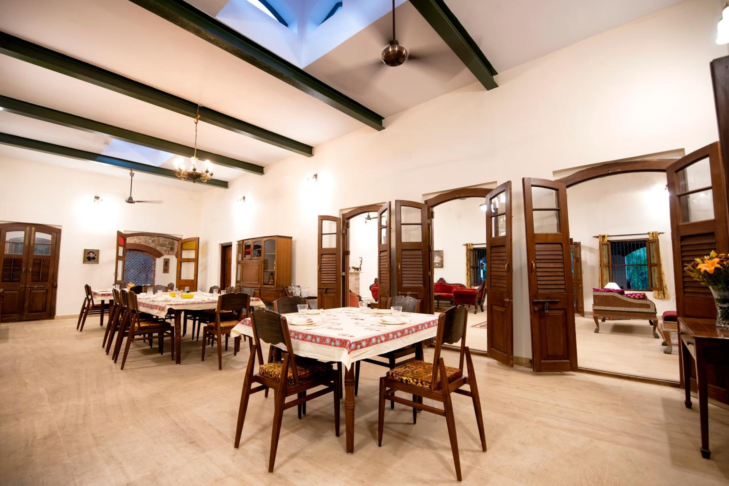 Haveli Anirudh - Royalty Redefined