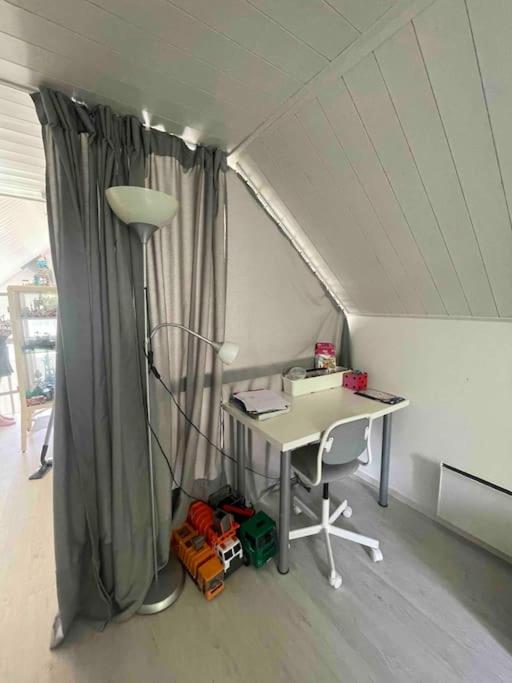 Holidayhouse right on the sea with amazing views!