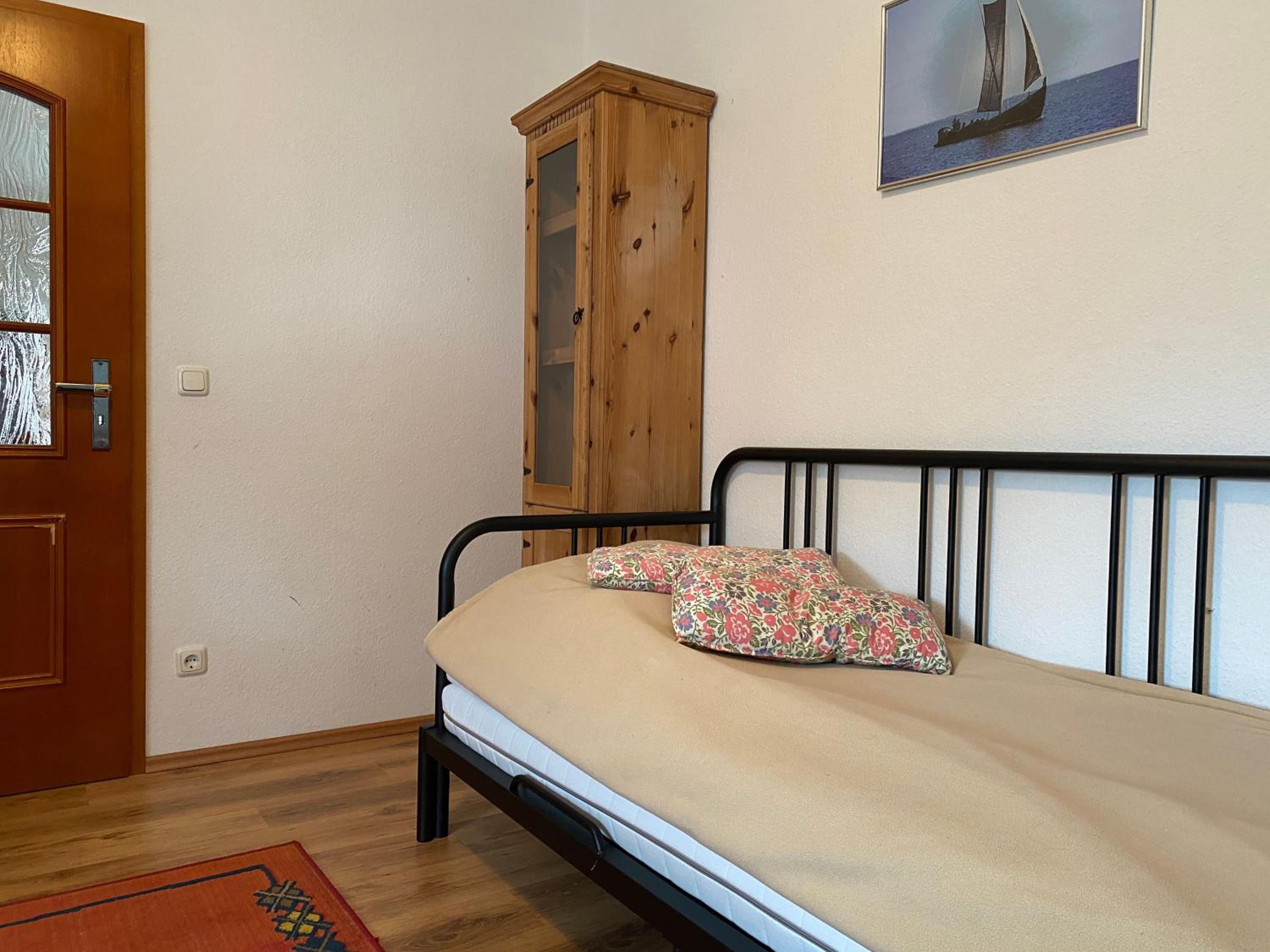 M9 Ferienwohnung mit Balkon am Waldrand im Ostseeland