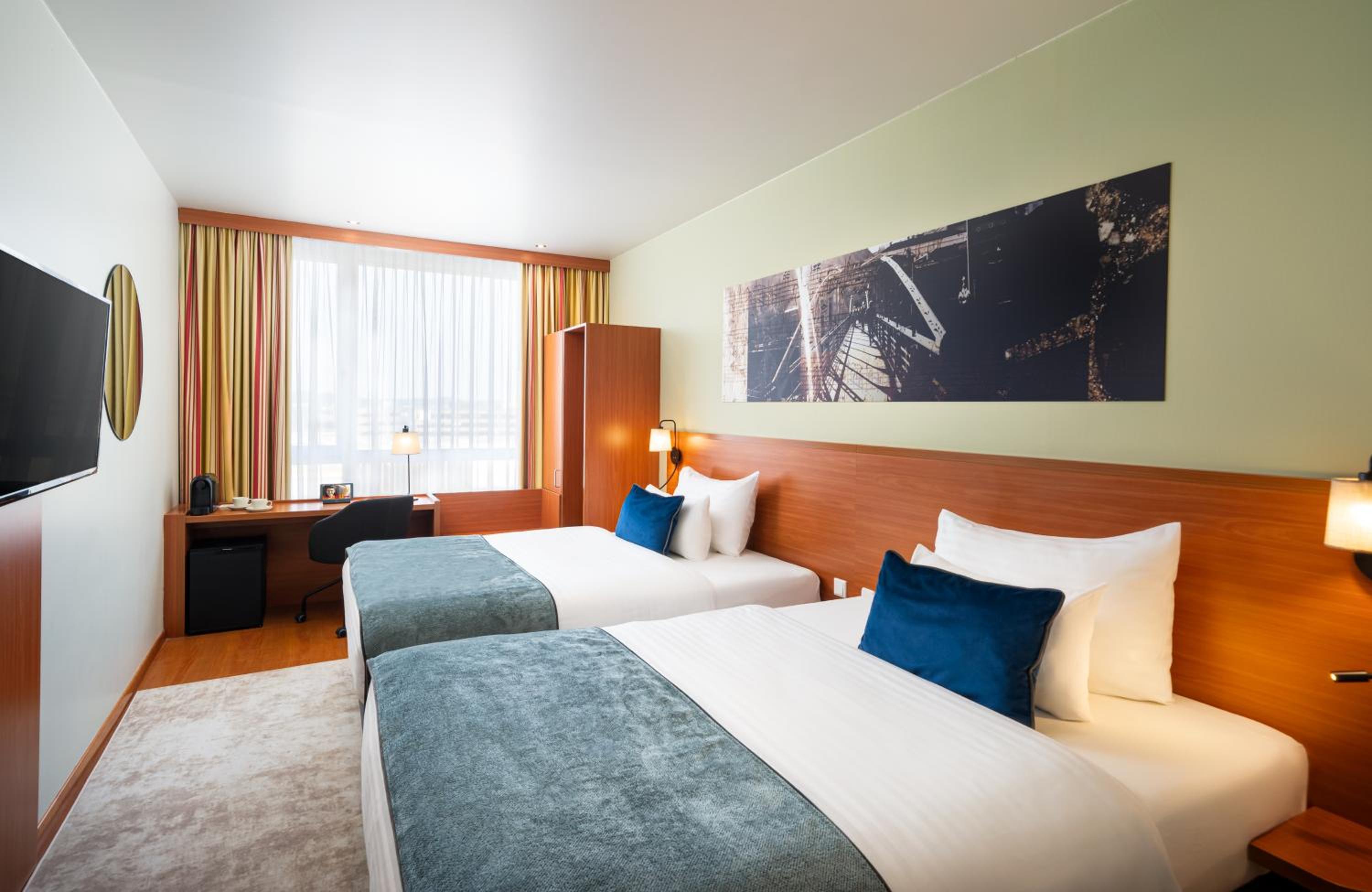 Salzburg Vacations - Leonardo Hotel Salzburg Airport - Property Image 15
