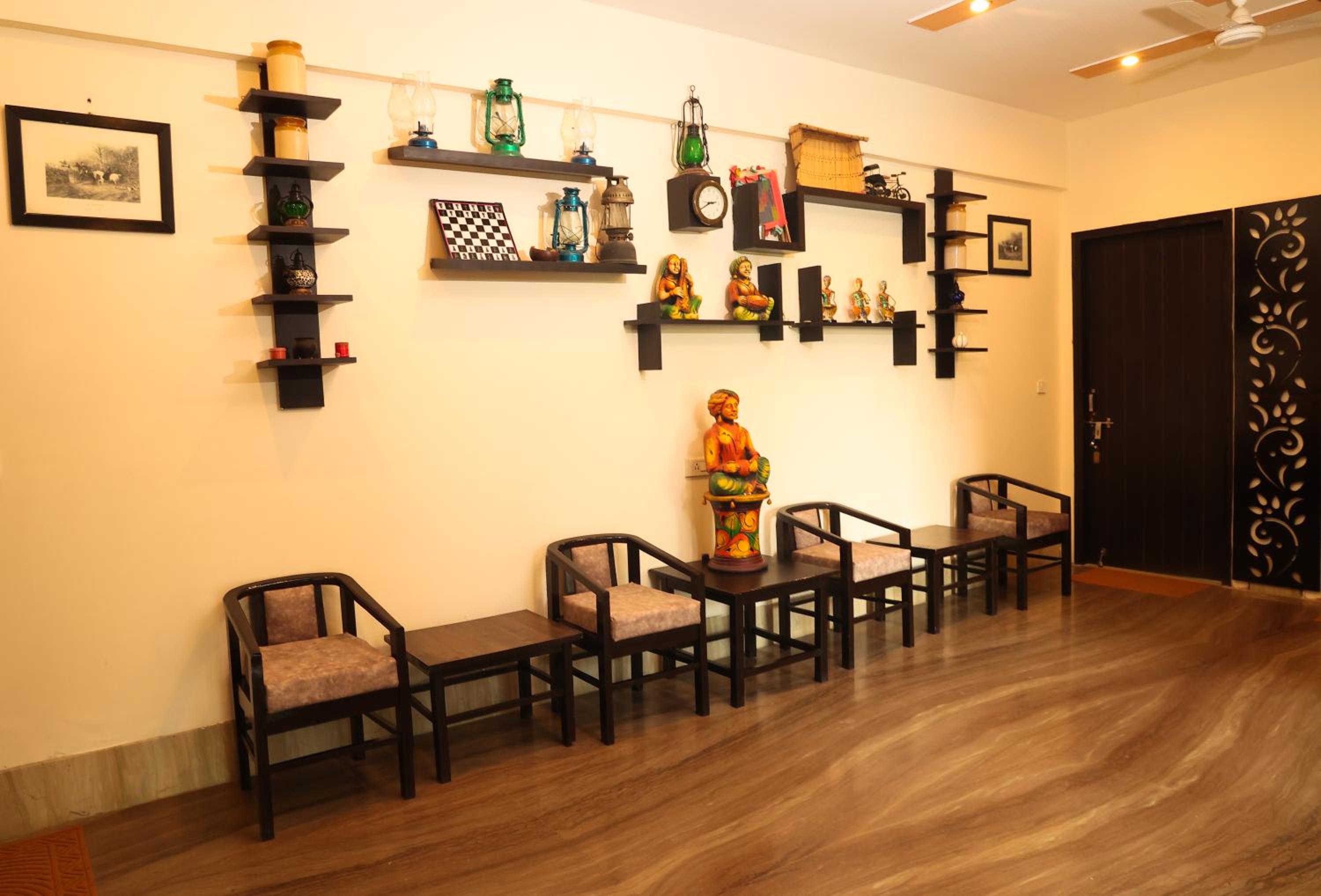 Pearl of Taj Home Stay
