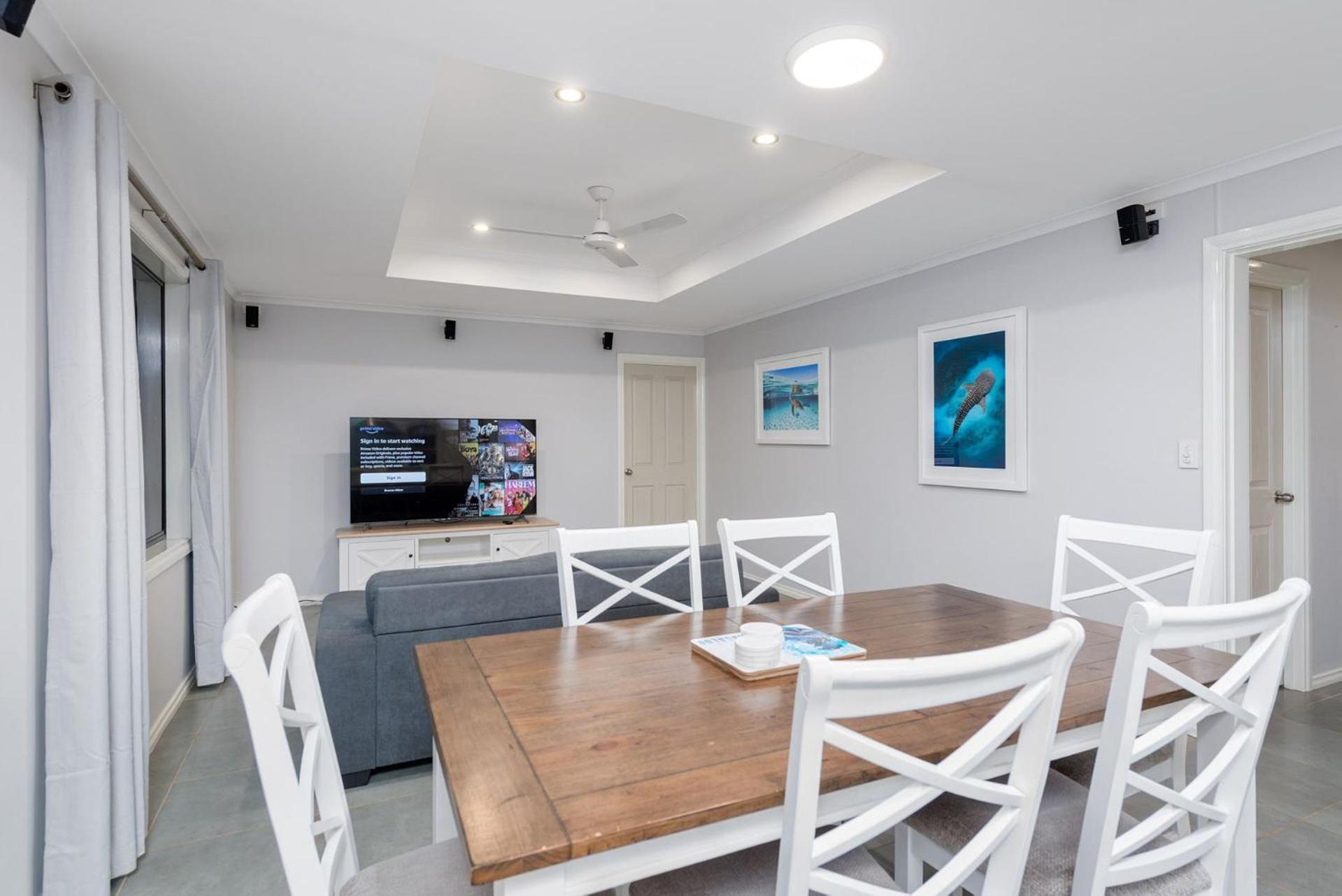 79 Nimitz Street - Pool and Pet Friendly