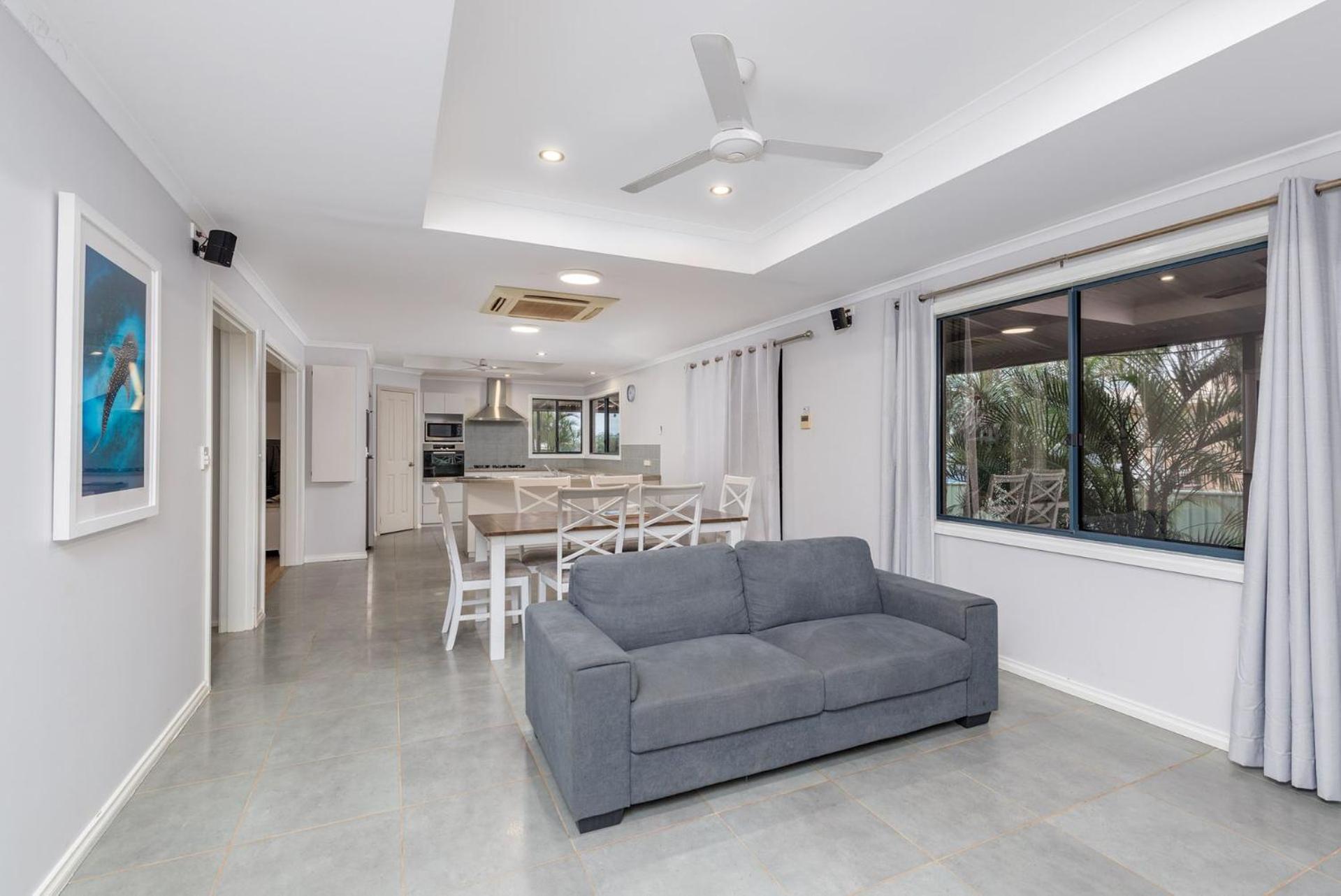 79 Nimitz Street - Pool and Pet Friendly
