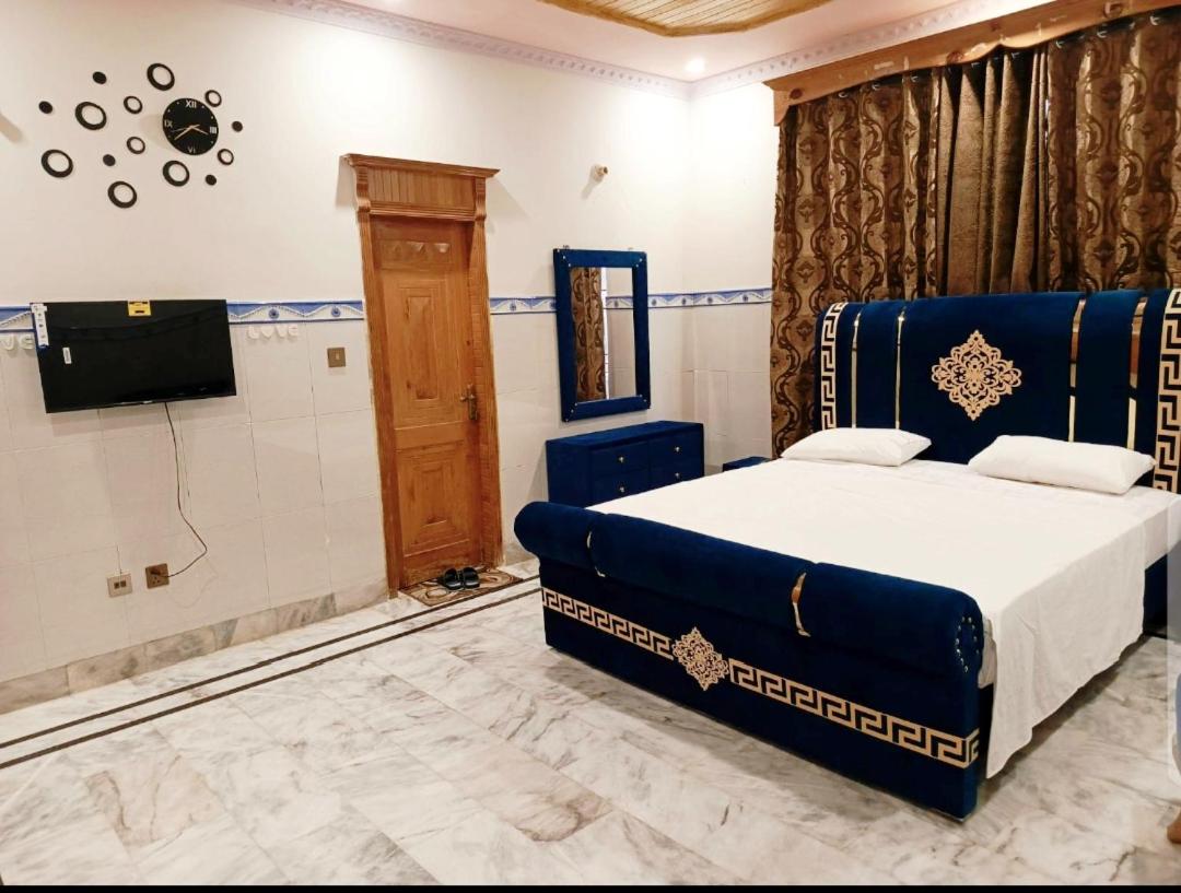 Istanbul Inn