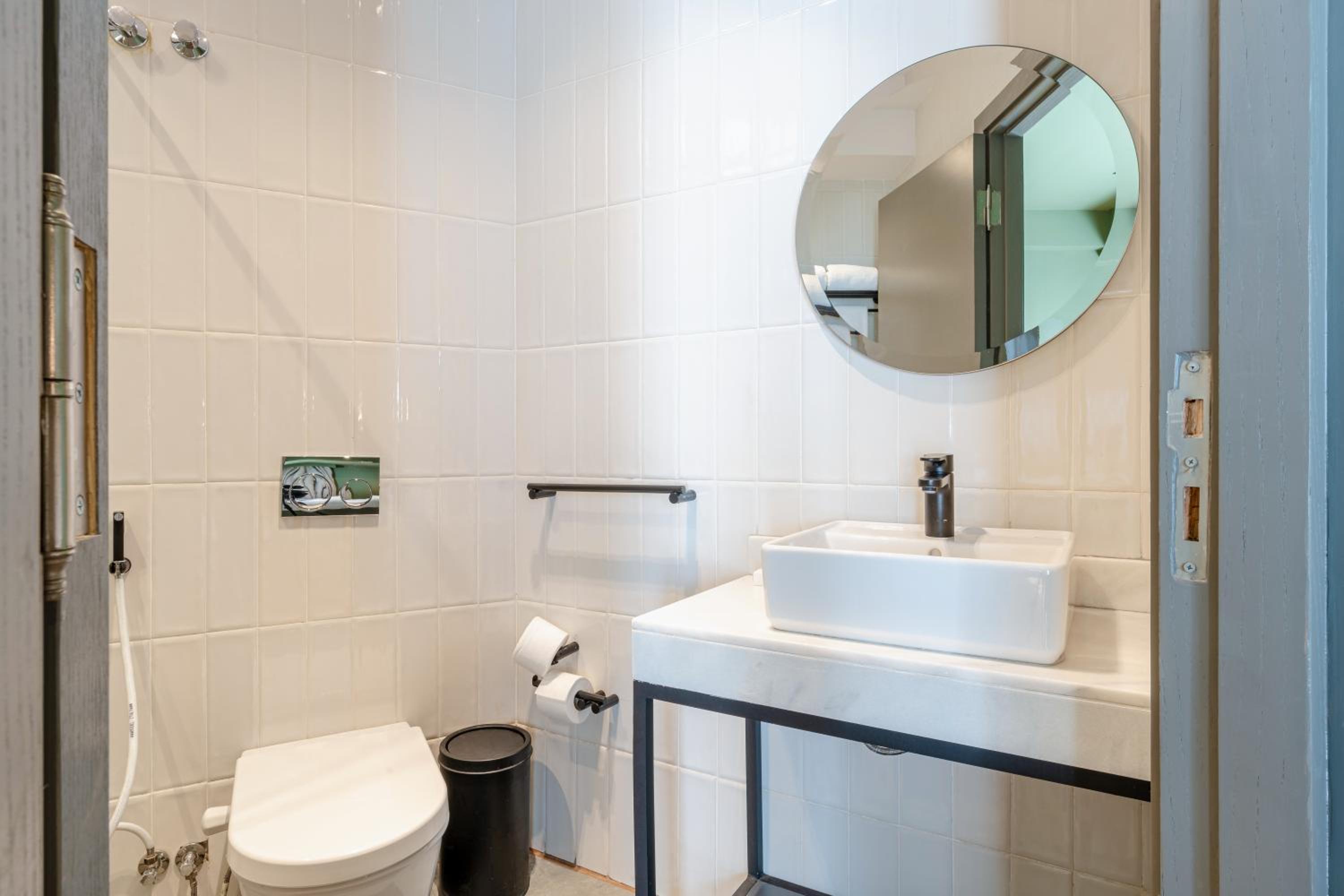 grey l studio apartments Downtown Cairo Ouzonian House