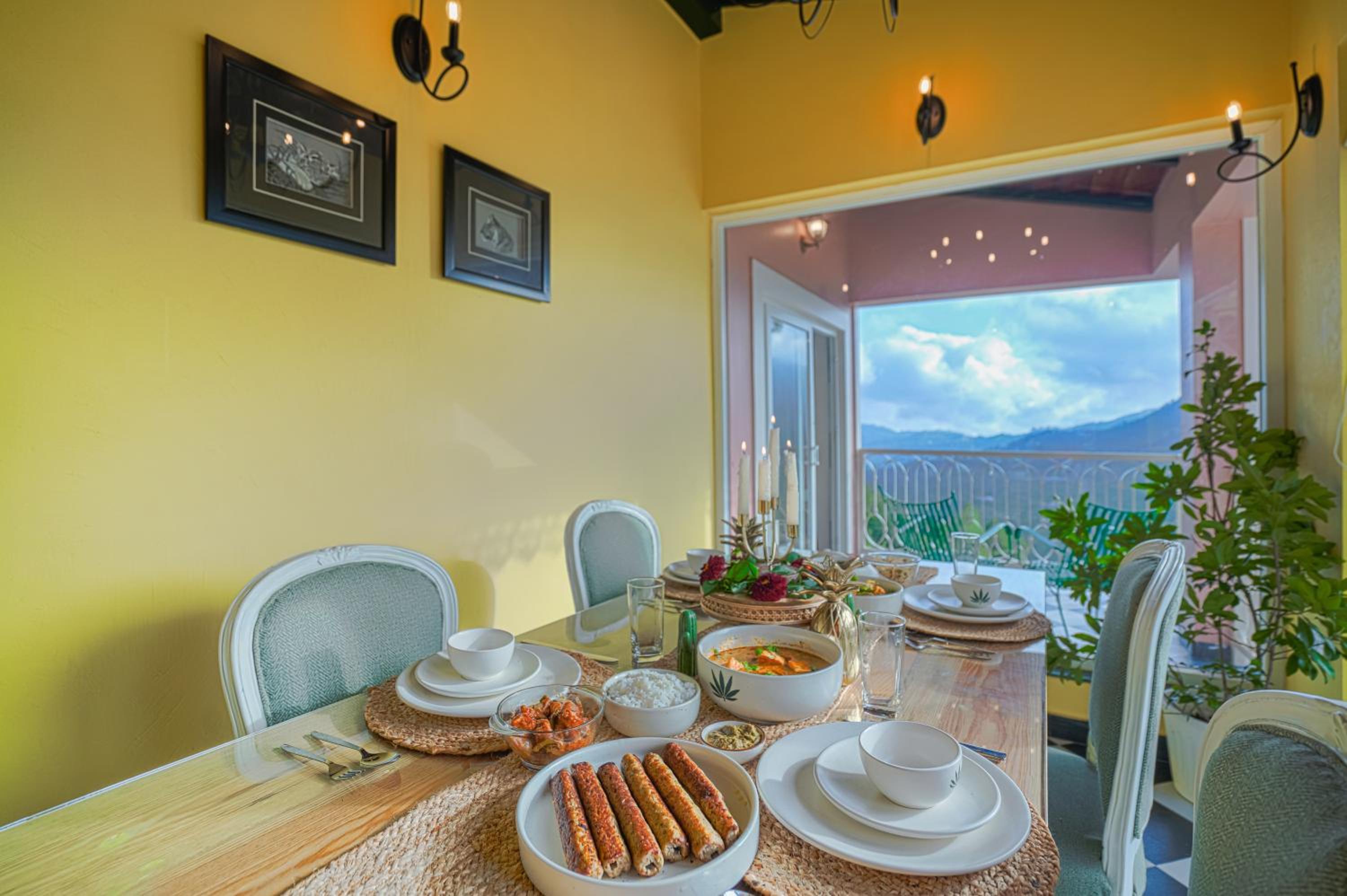 dining