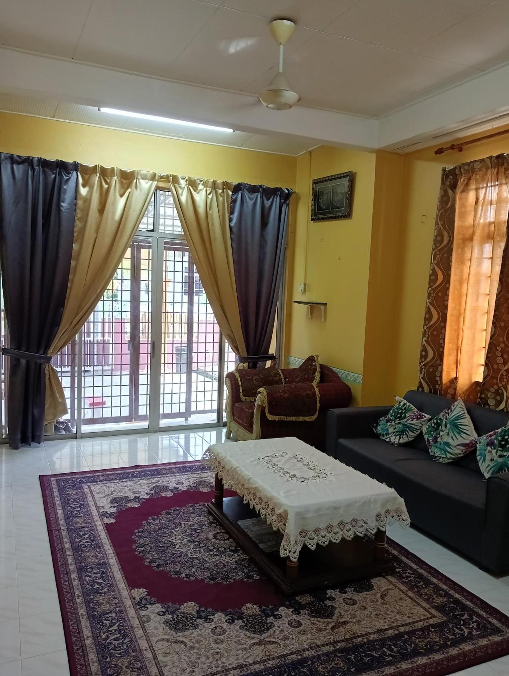 Impian Jaya Homestay