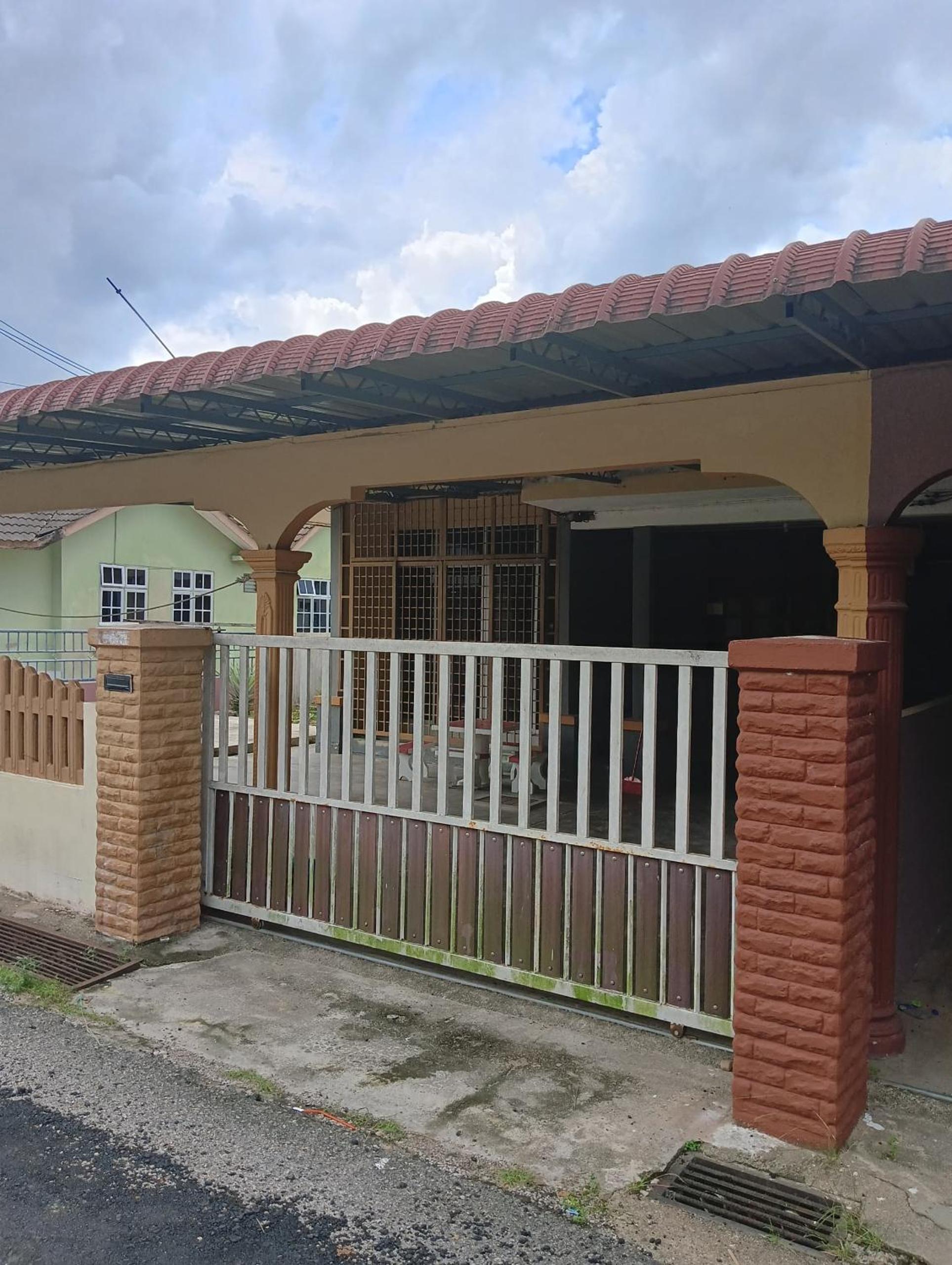Impian Jaya Homestay