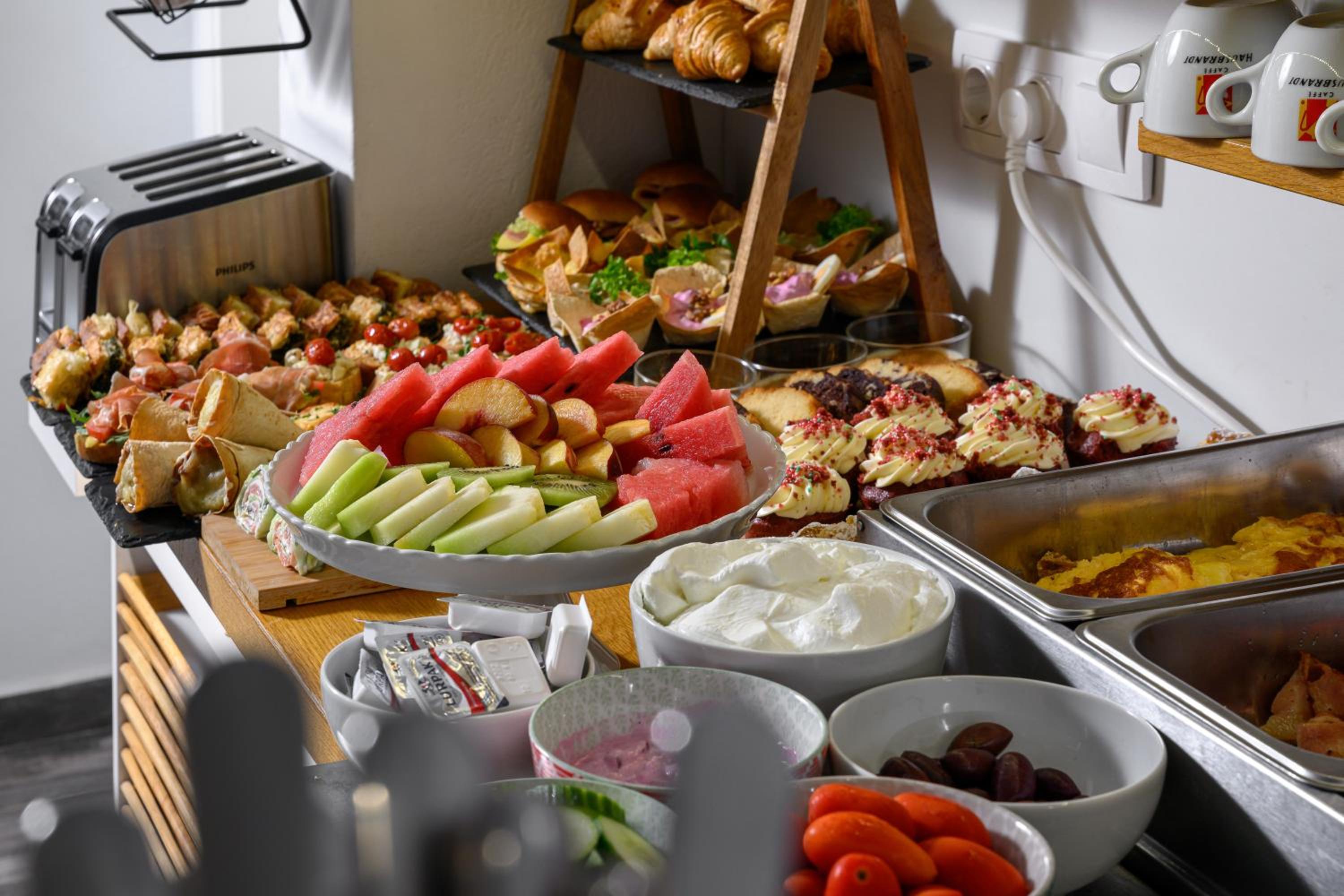 Margaret of Naxos photo 5