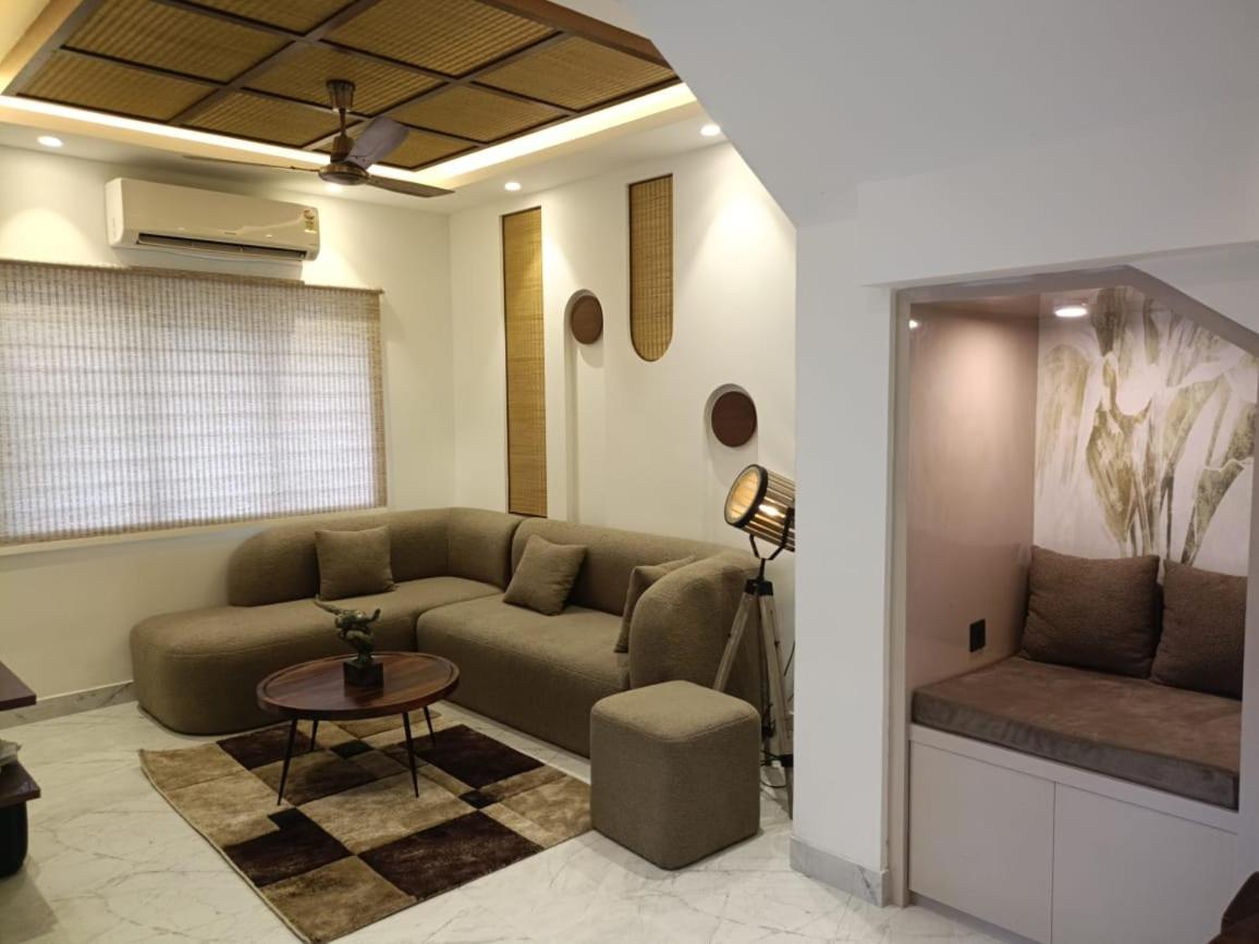 Vidyarthy Villa