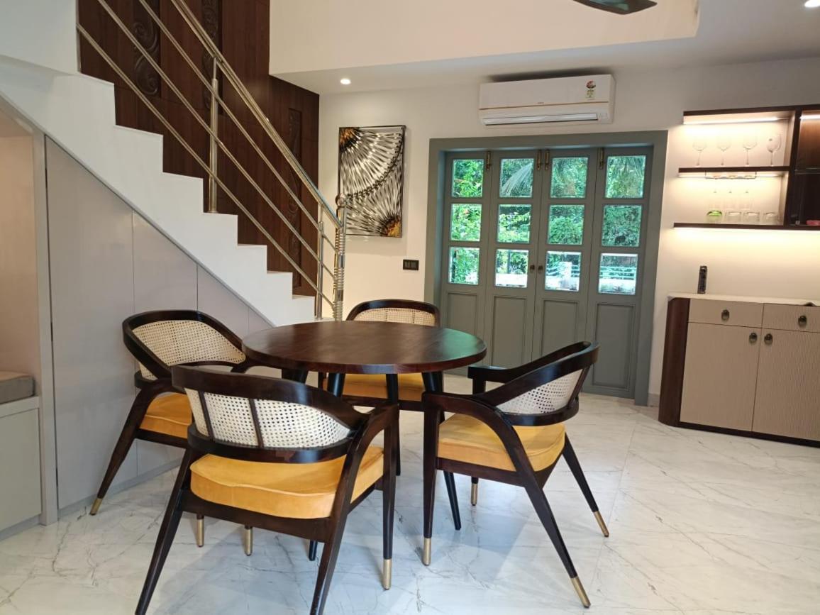 Vidyarthy Villa