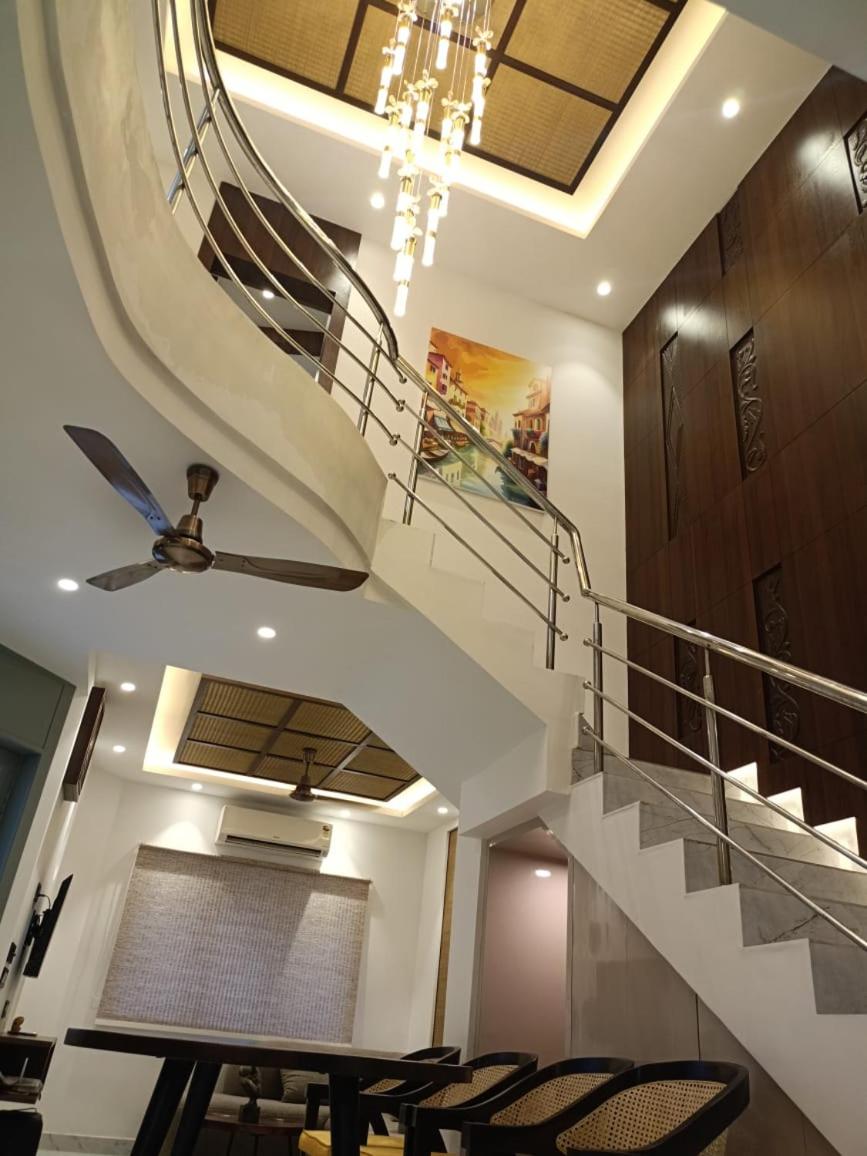 Vidyarthy Villa