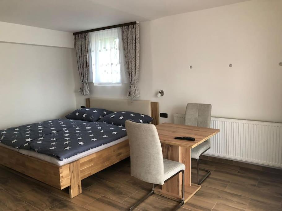 AP1, Hrubá Skála, Apartmány Nad Lípou