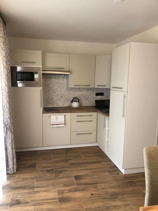 AP1, Hrubá Skála, Apartmány Nad Lípou