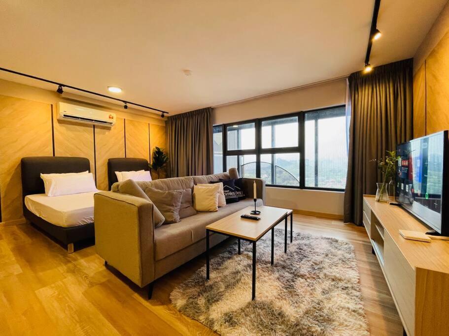 Arte Cheras Duplex by DeUrban