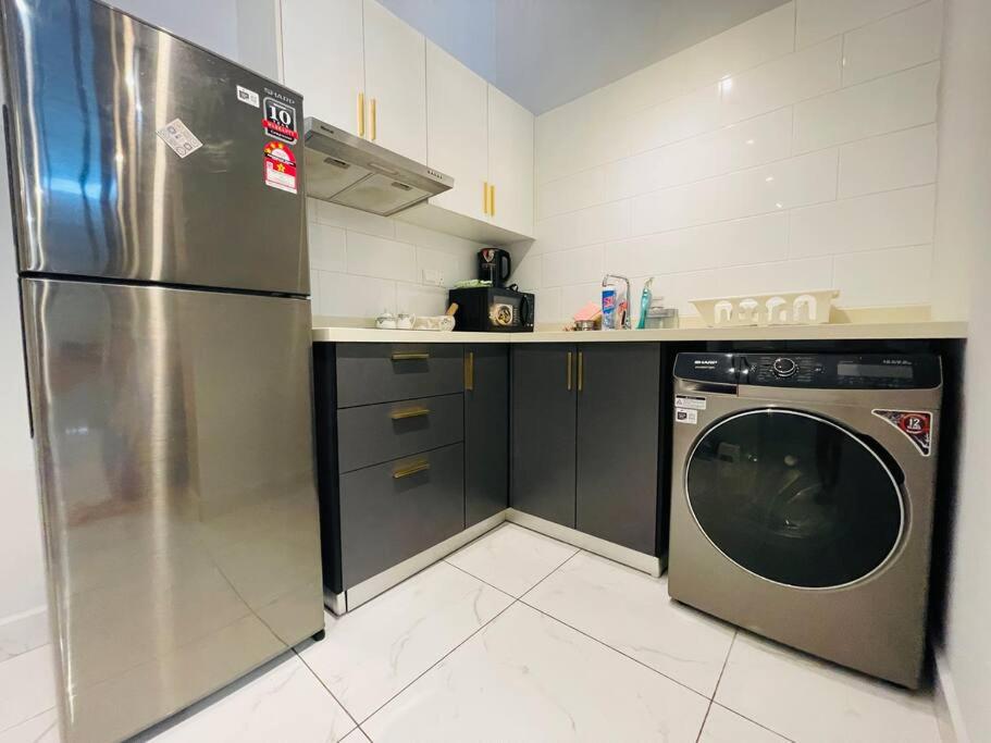 Arte Cheras Duplex by DeUrban