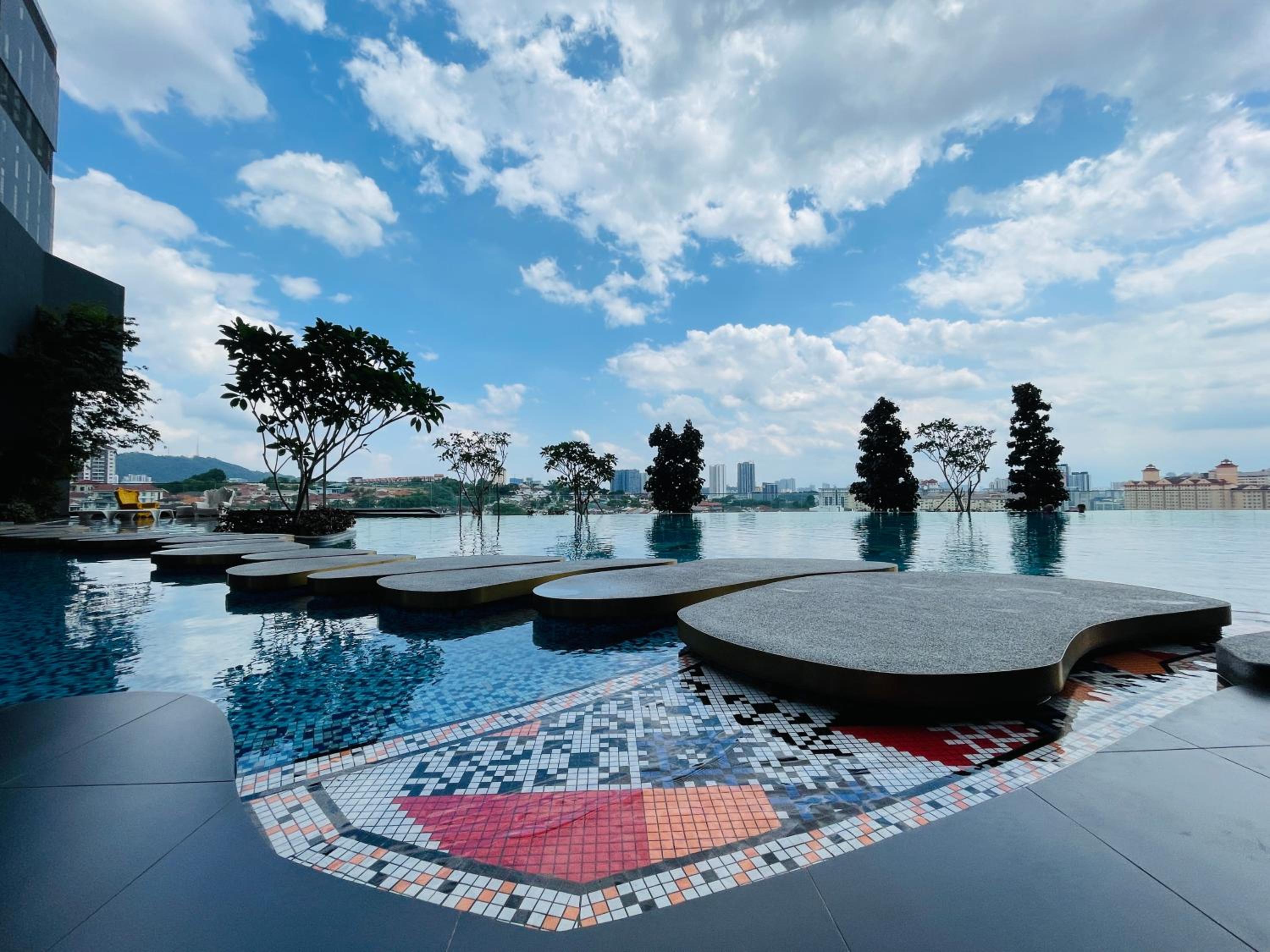 Arte Cheras Duplex by DeUrban