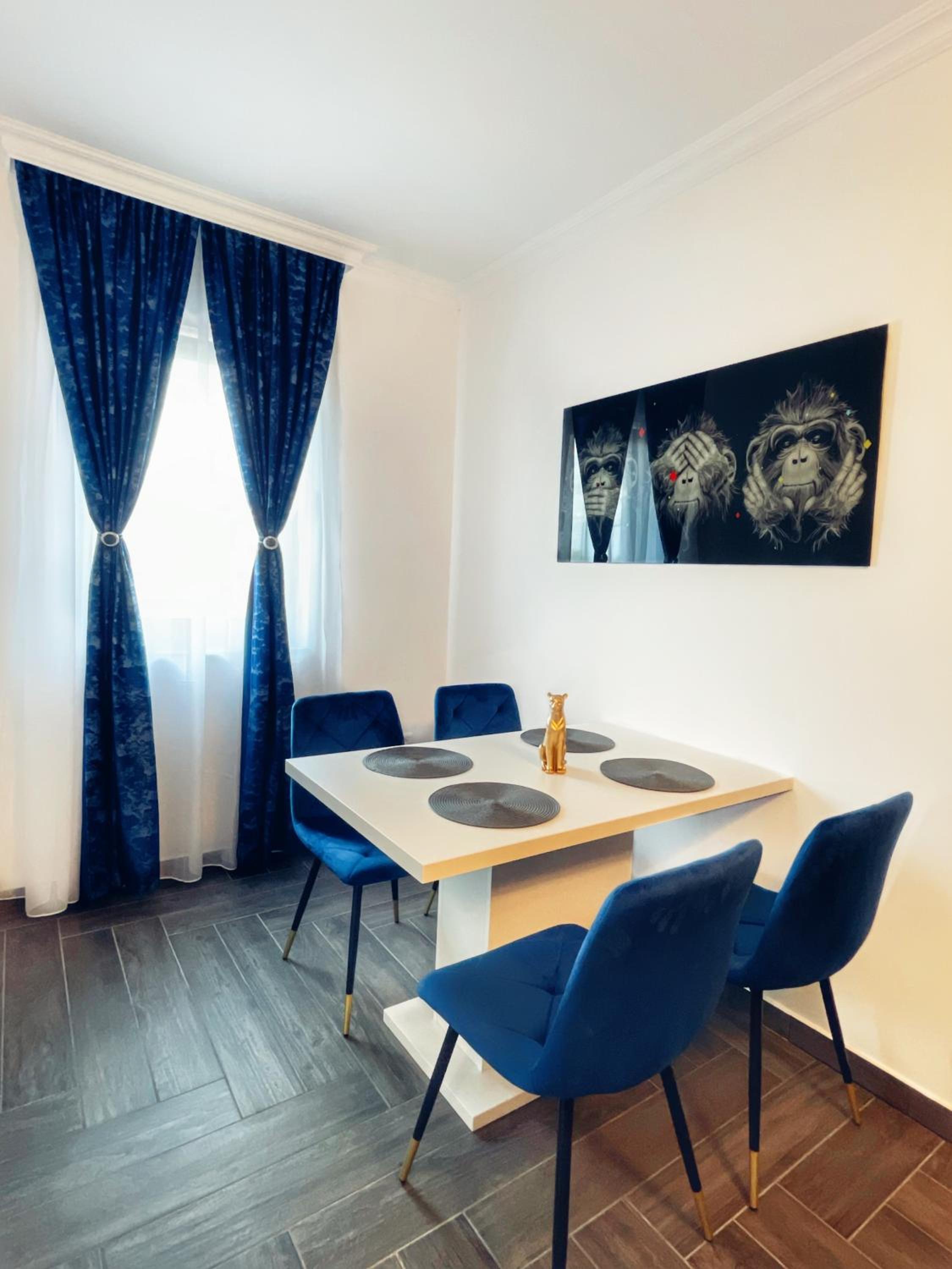 RV Premium Apartments