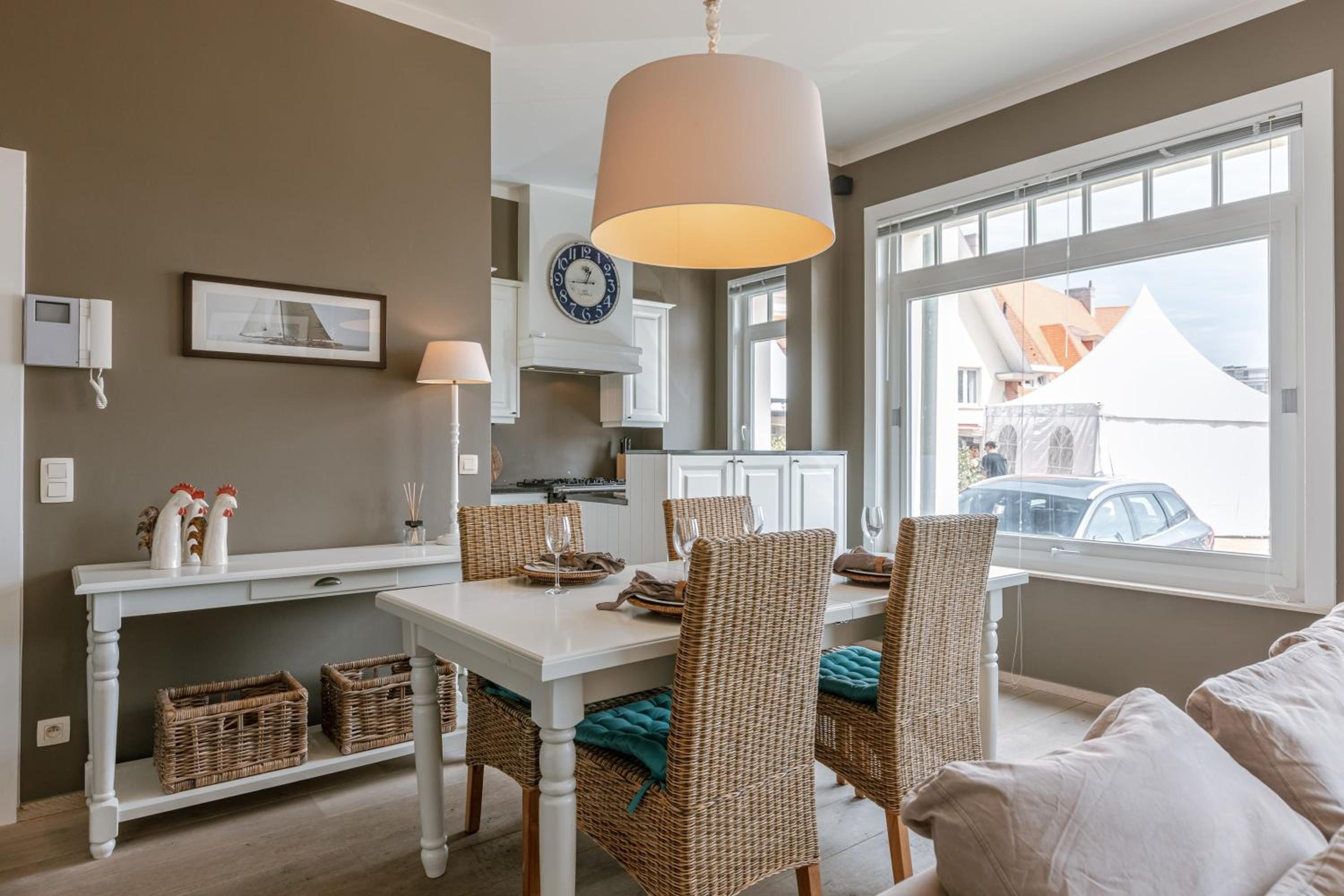 Spacious apartment near the beach in De Haan