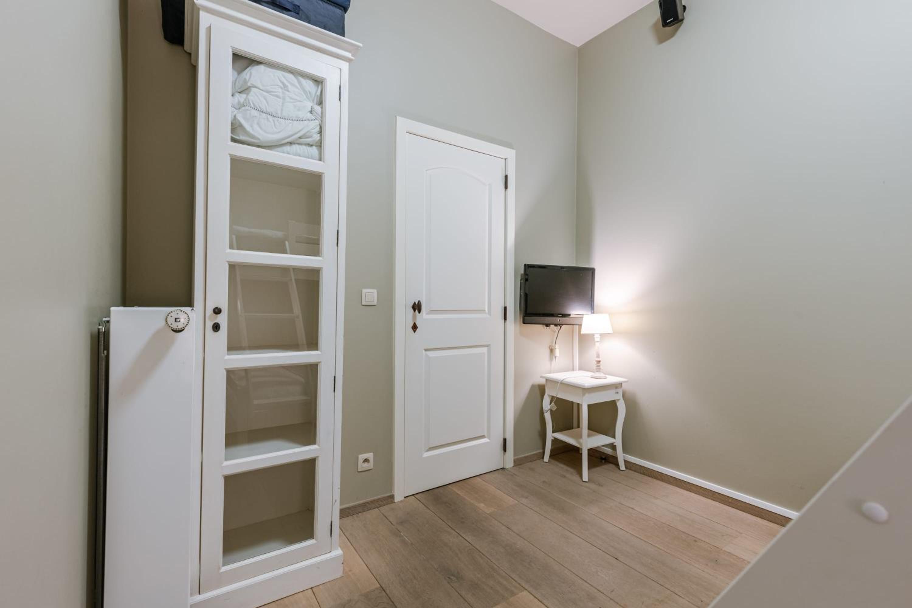 Spacious apartment near the beach in De Haan